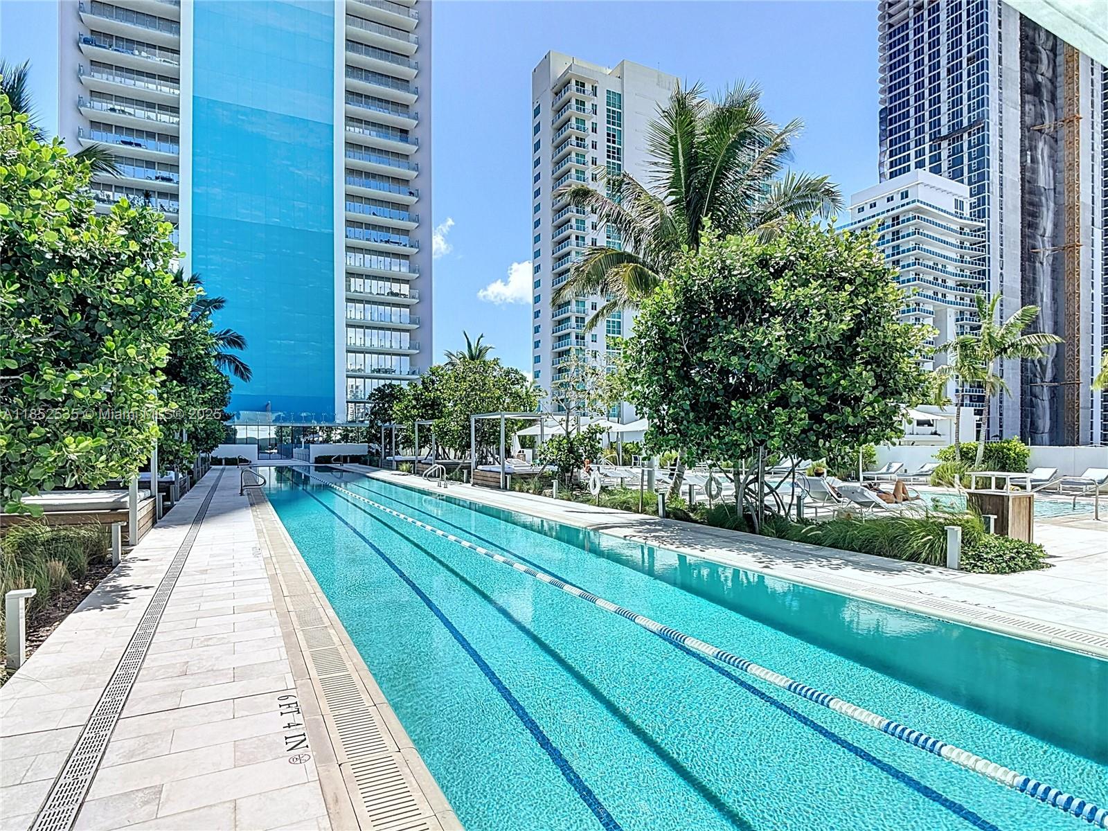 ESCOTTONIA PARK - Residential
