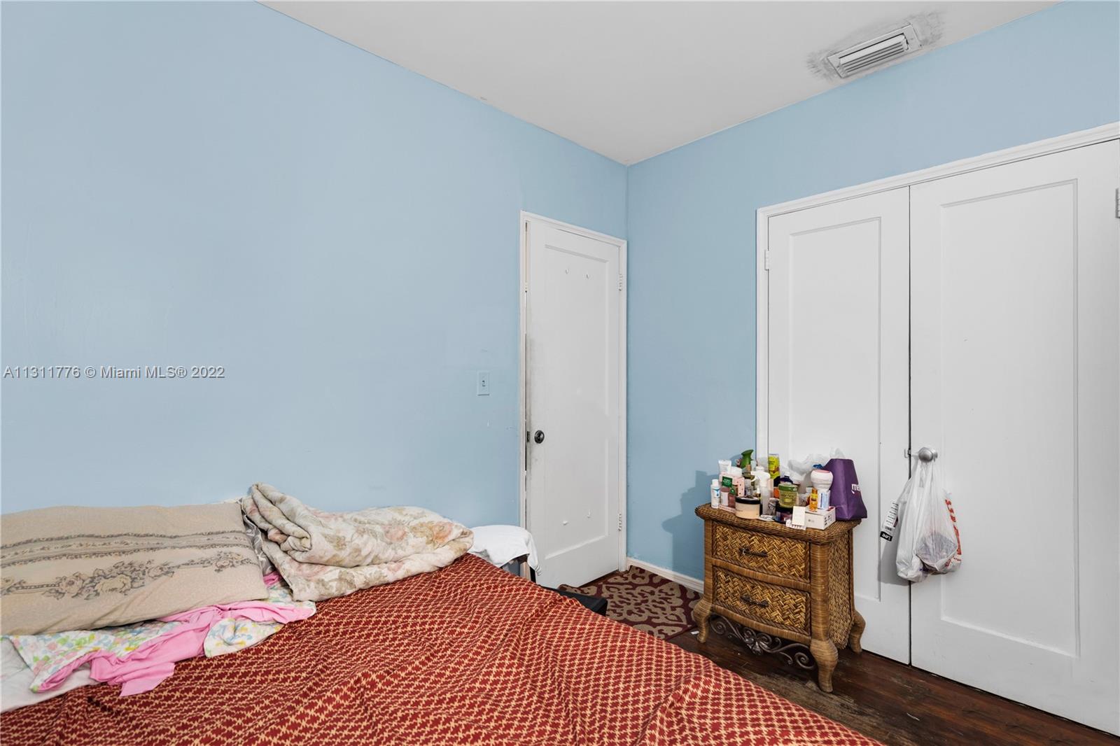 JEFFREY HEIGHTS - Residential