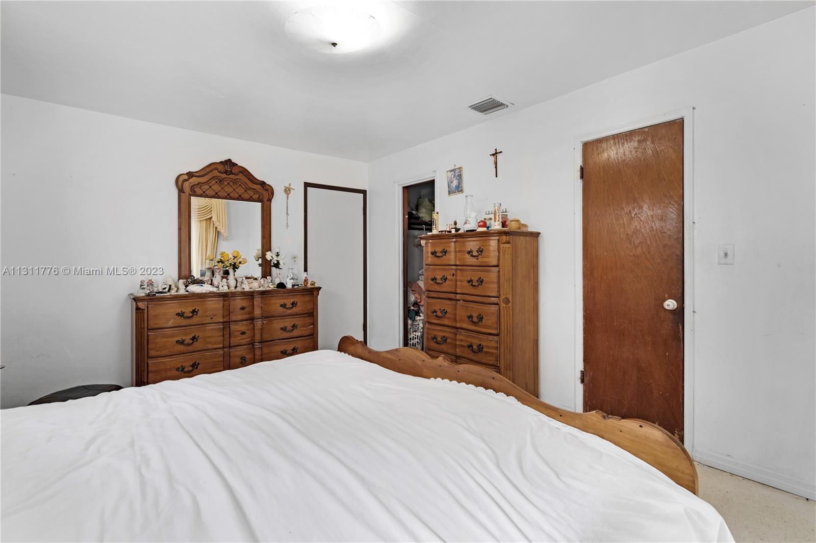 JEFFREY HEIGHTS - Residential