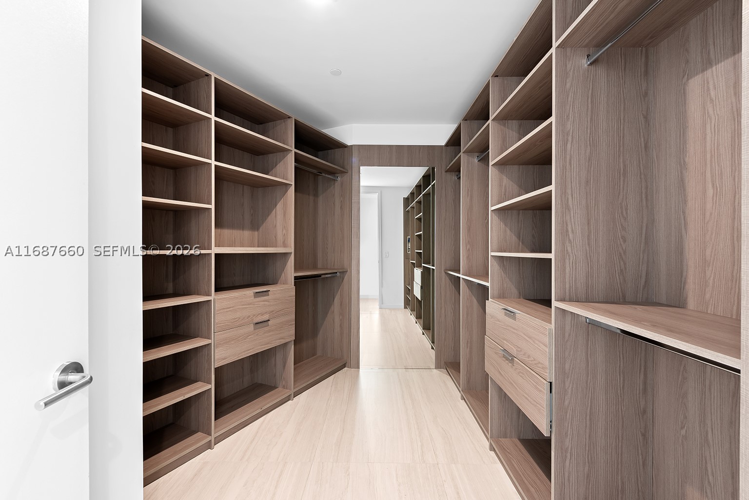 PARAMOUNT MIAMI WORLDCENT - Residential