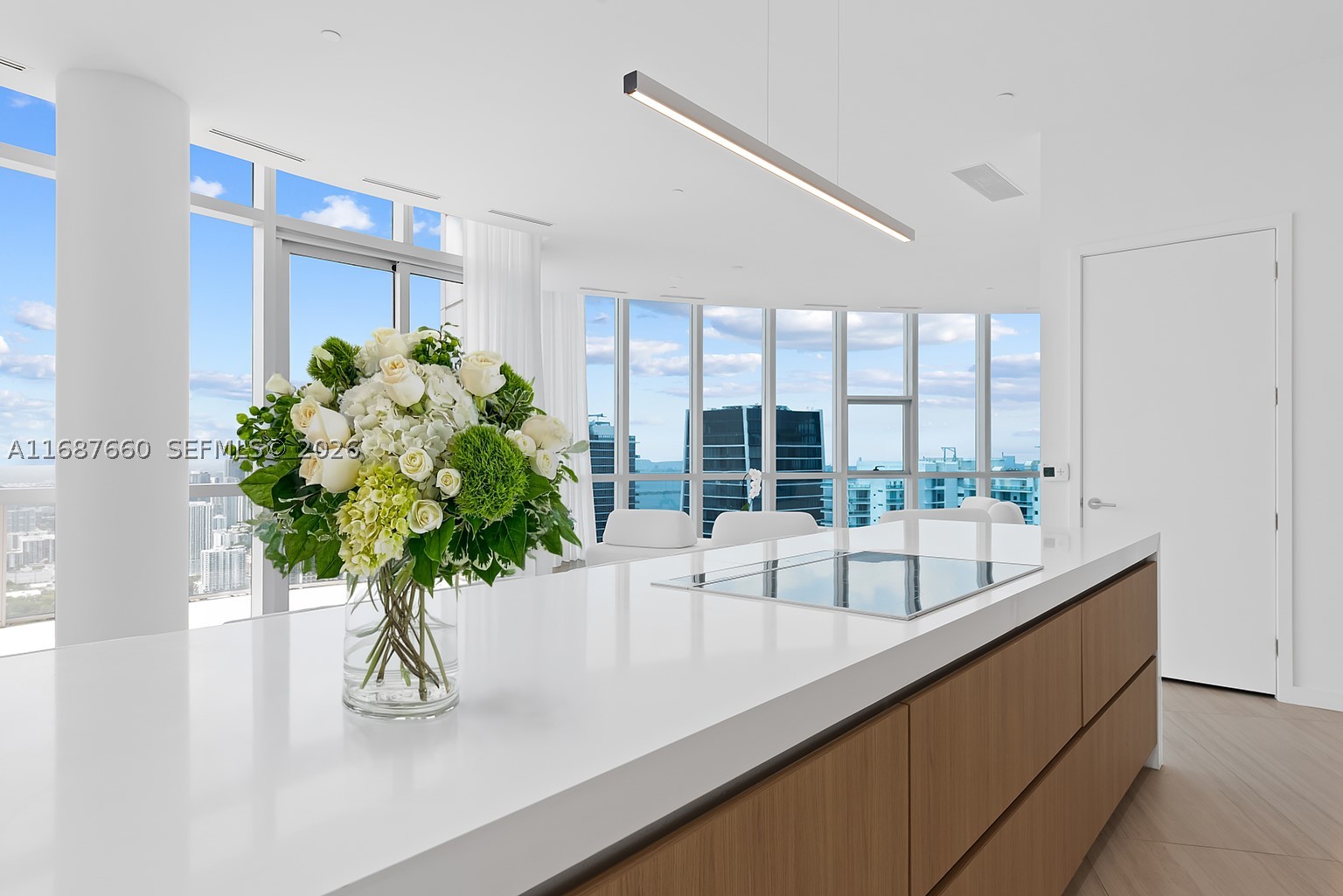 PARAMOUNT MIAMI WORLDCENT - Residential