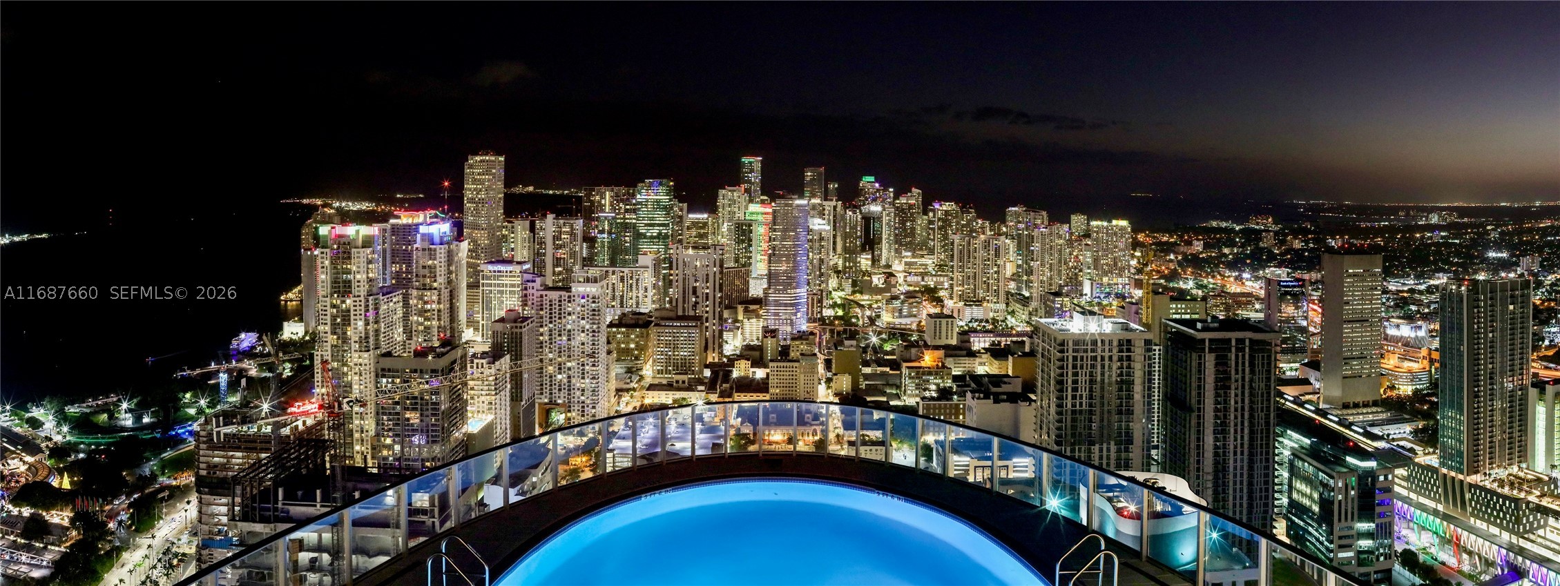 PARAMOUNT MIAMI WORLDCENT - Residential