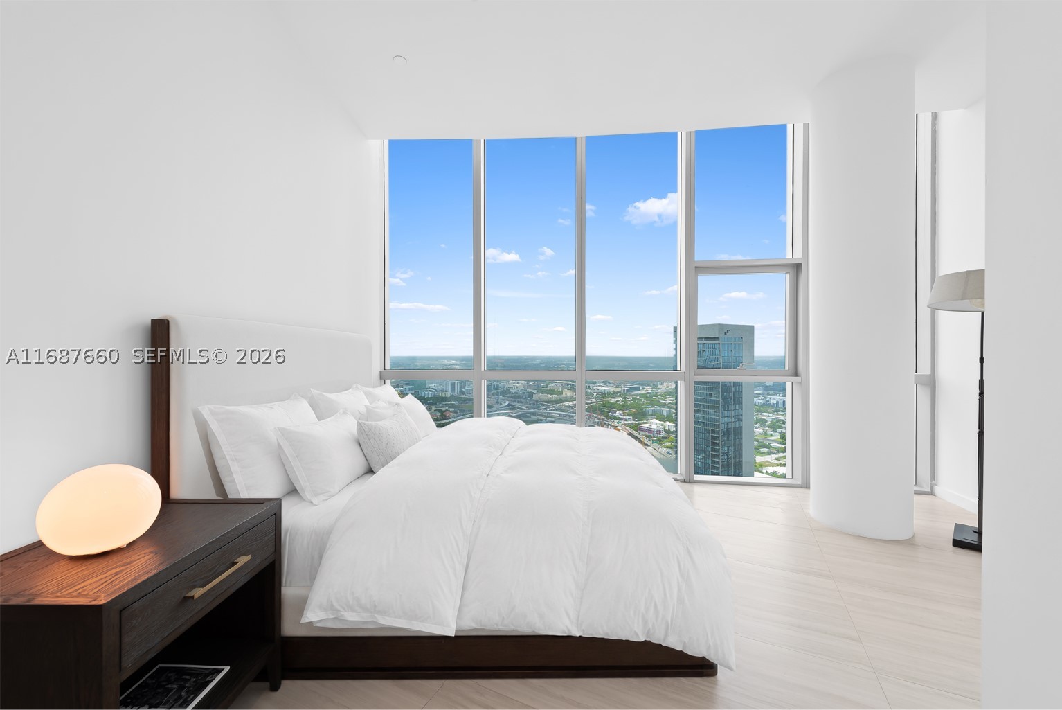 PARAMOUNT MIAMI WORLDCENT - Residential