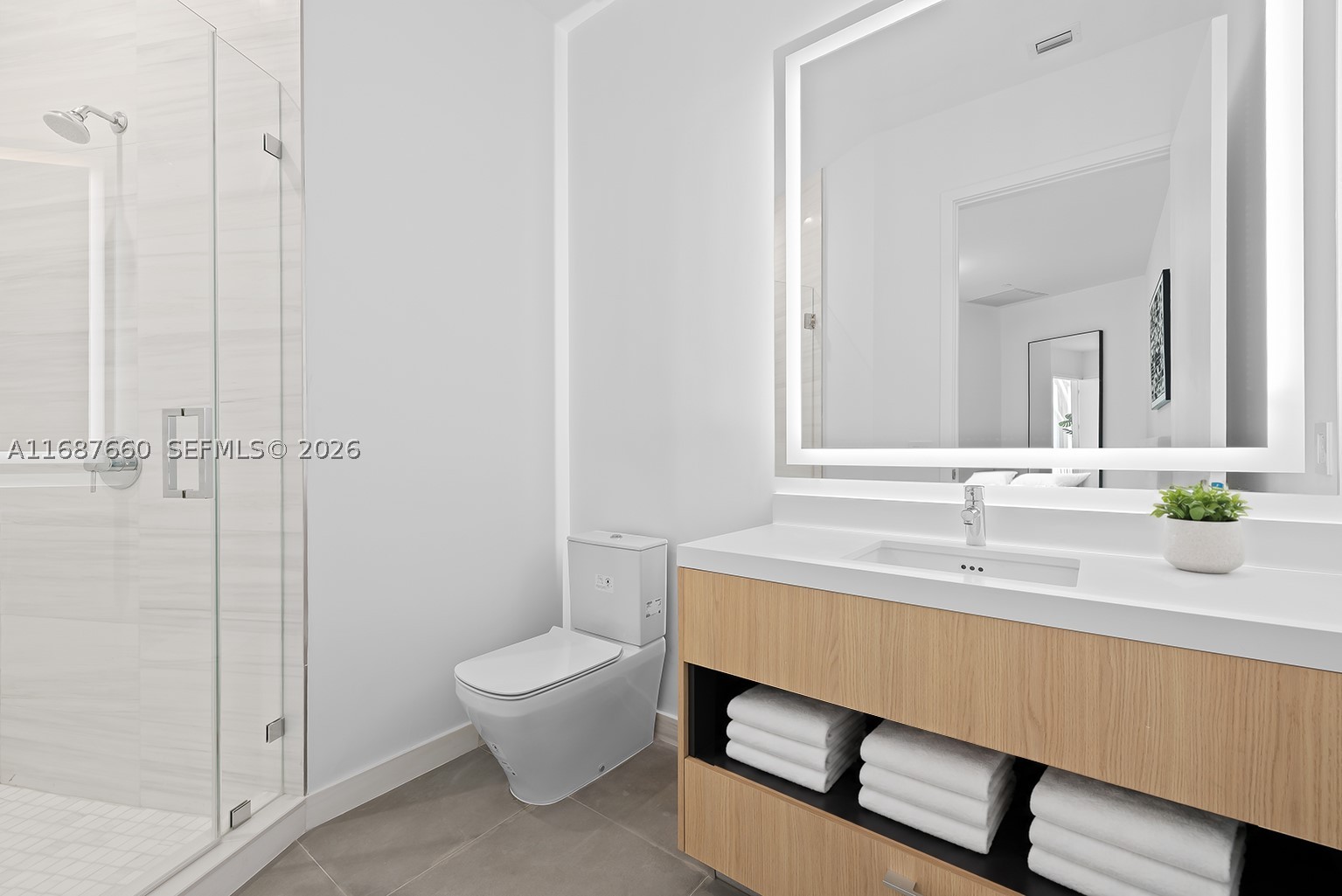 PARAMOUNT MIAMI WORLDCENT - Residential