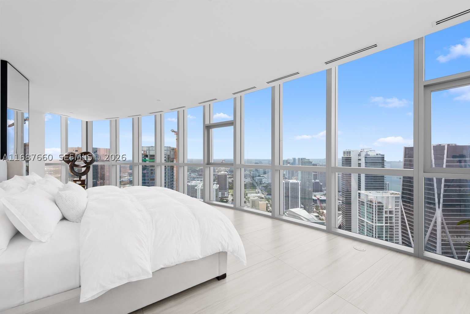 PARAMOUNT MIAMI WORLDCENT - Residential