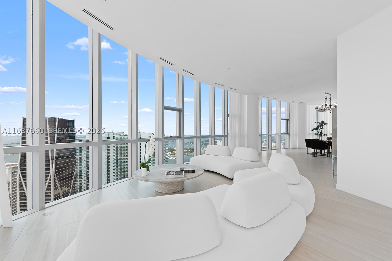 PARAMOUNT MIAMI WORLDCENT - Residential