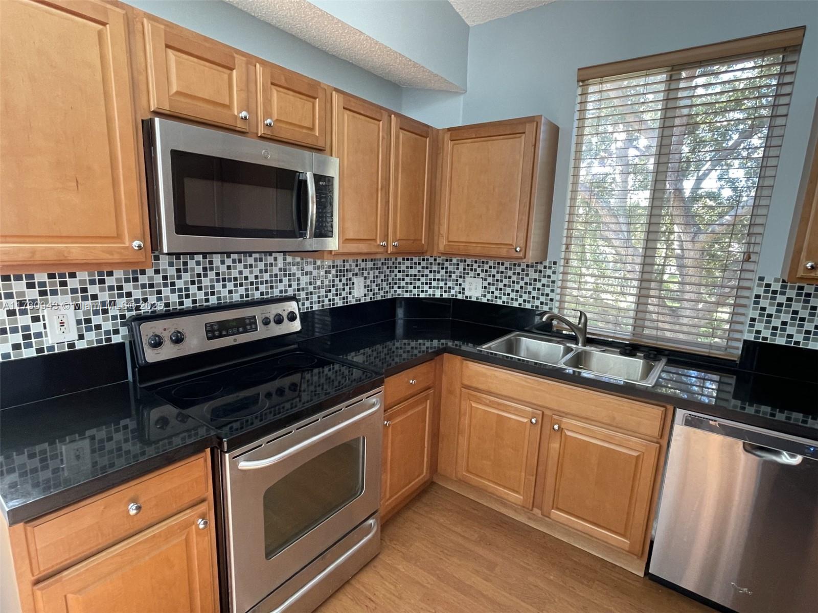COURTYARDS AT DAVIE CONDO - Residential Lease