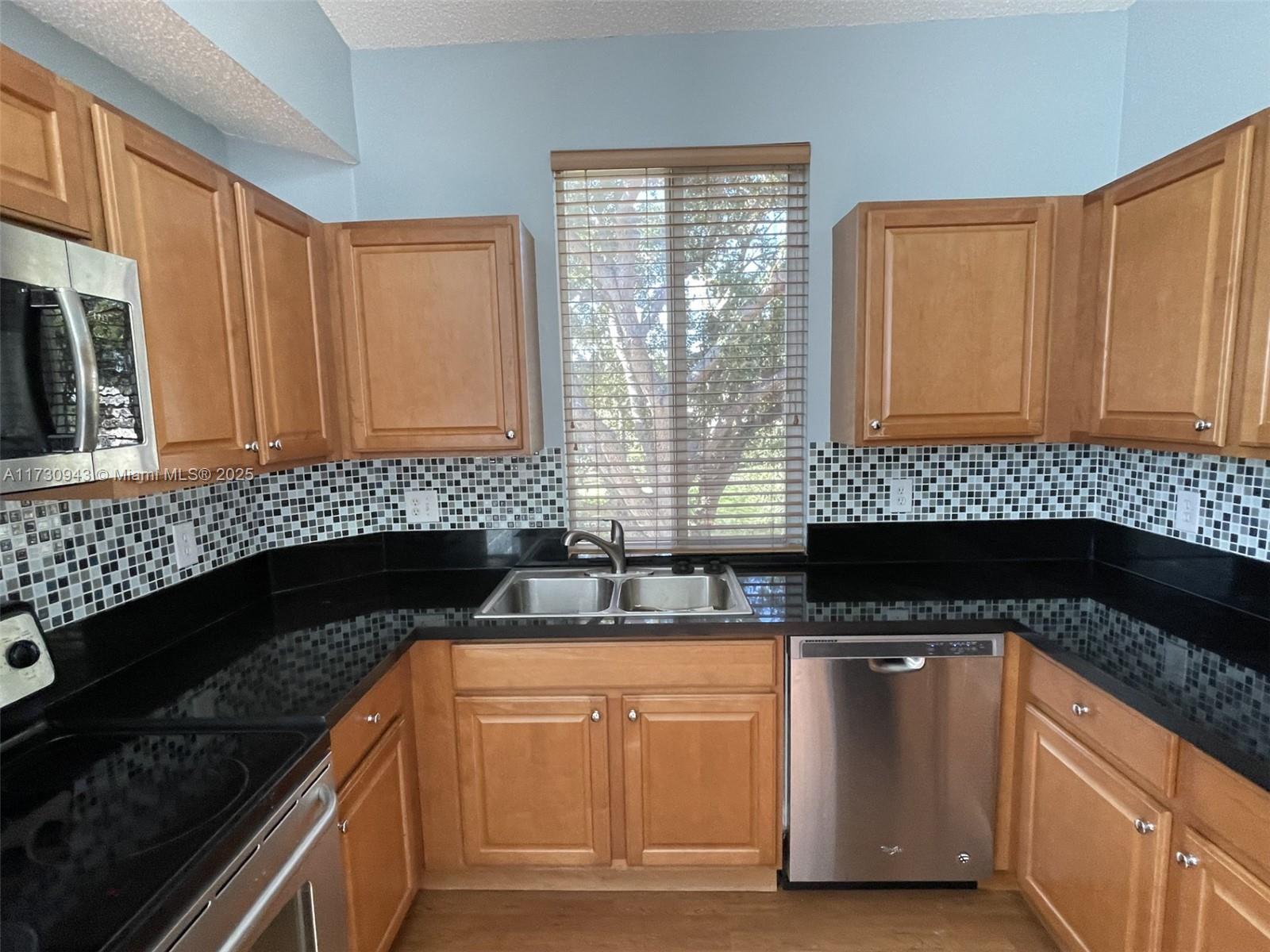 COURTYARDS AT DAVIE CONDO - Residential Lease