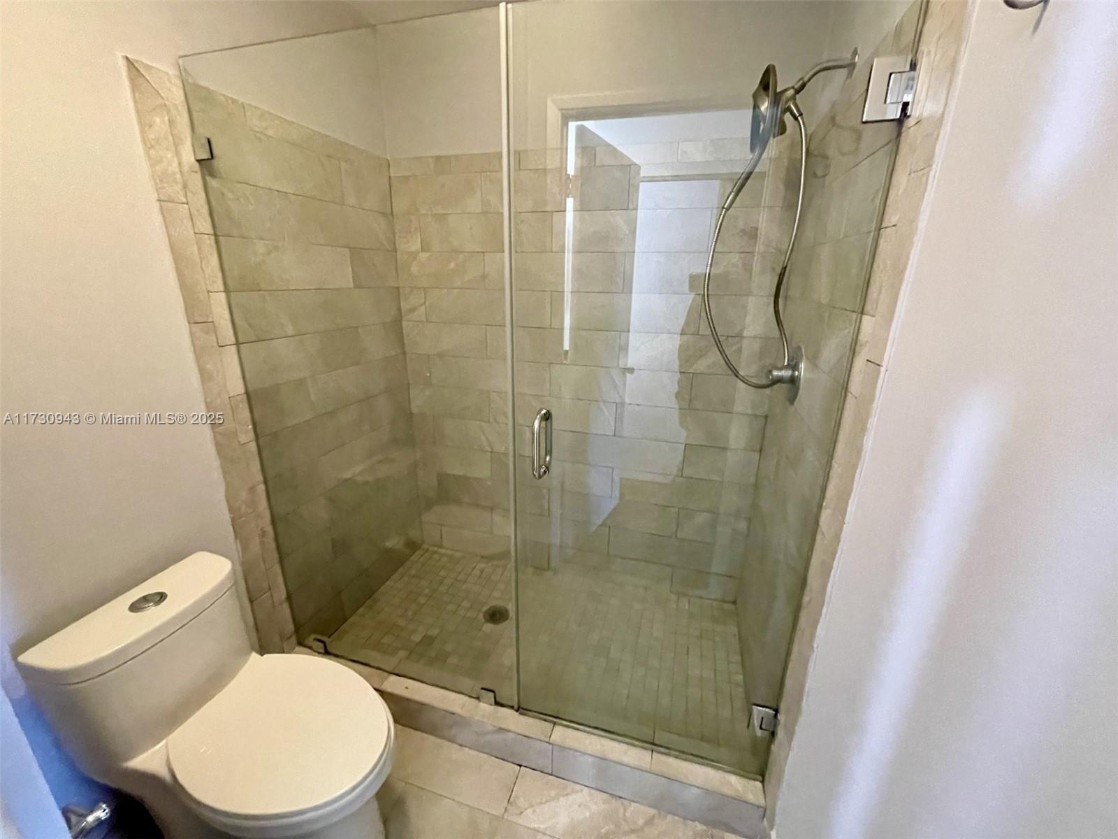 COURTYARDS AT DAVIE CONDO - Residential Lease