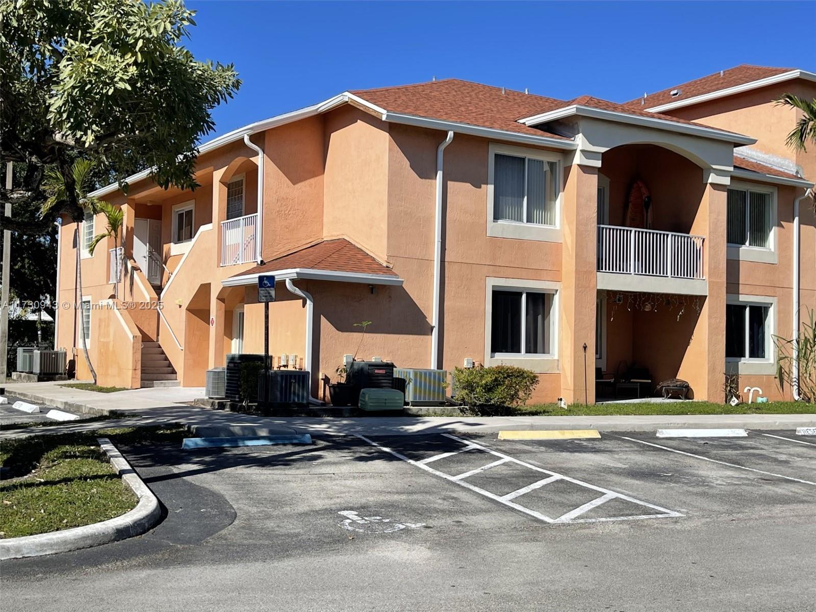COURTYARDS AT DAVIE CONDO - Residential Lease