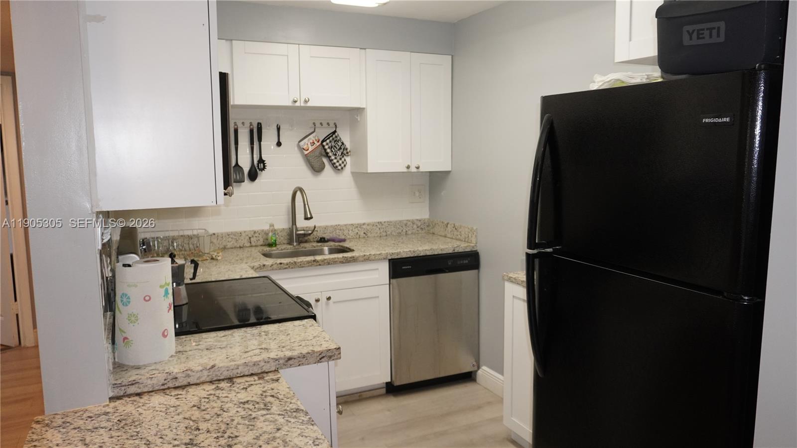 SUNRISE SPRINGS CONDO II - Residential