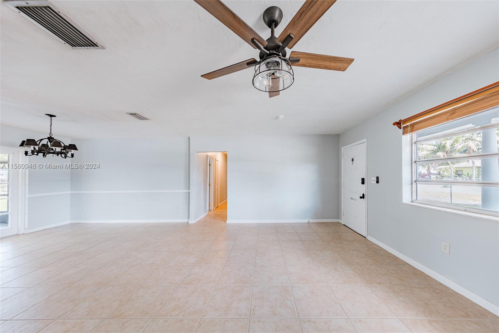 PONCE DE LEON - Residential