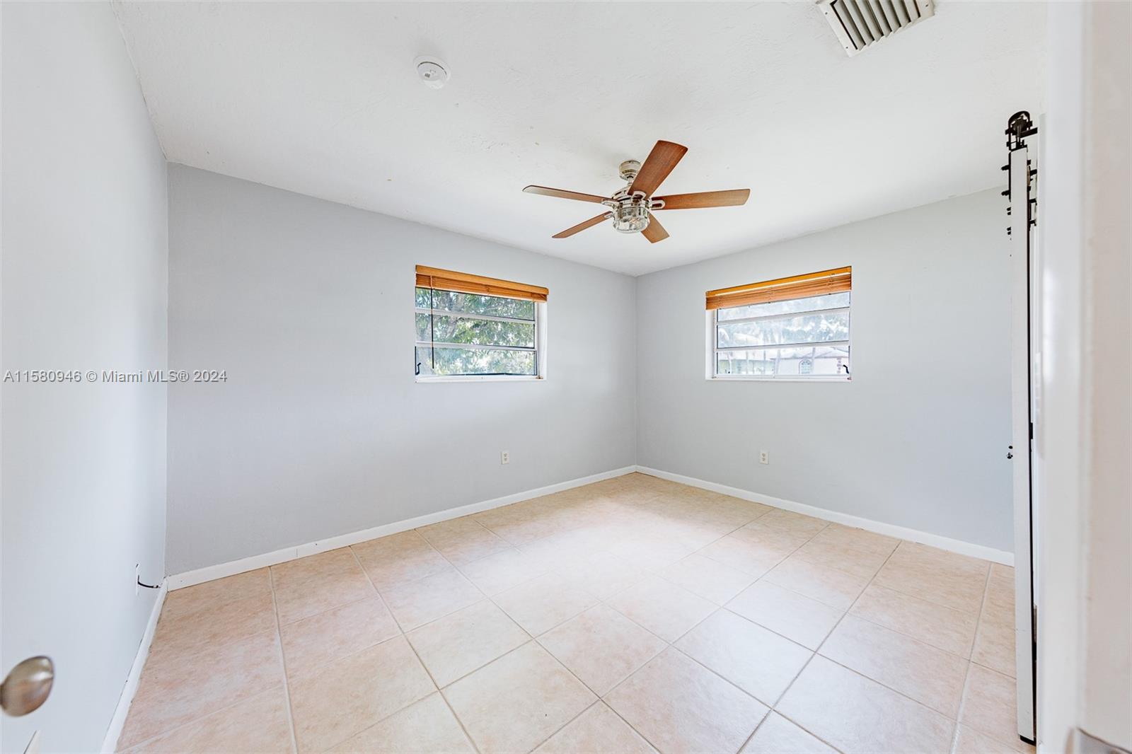 PONCE DE LEON - Residential