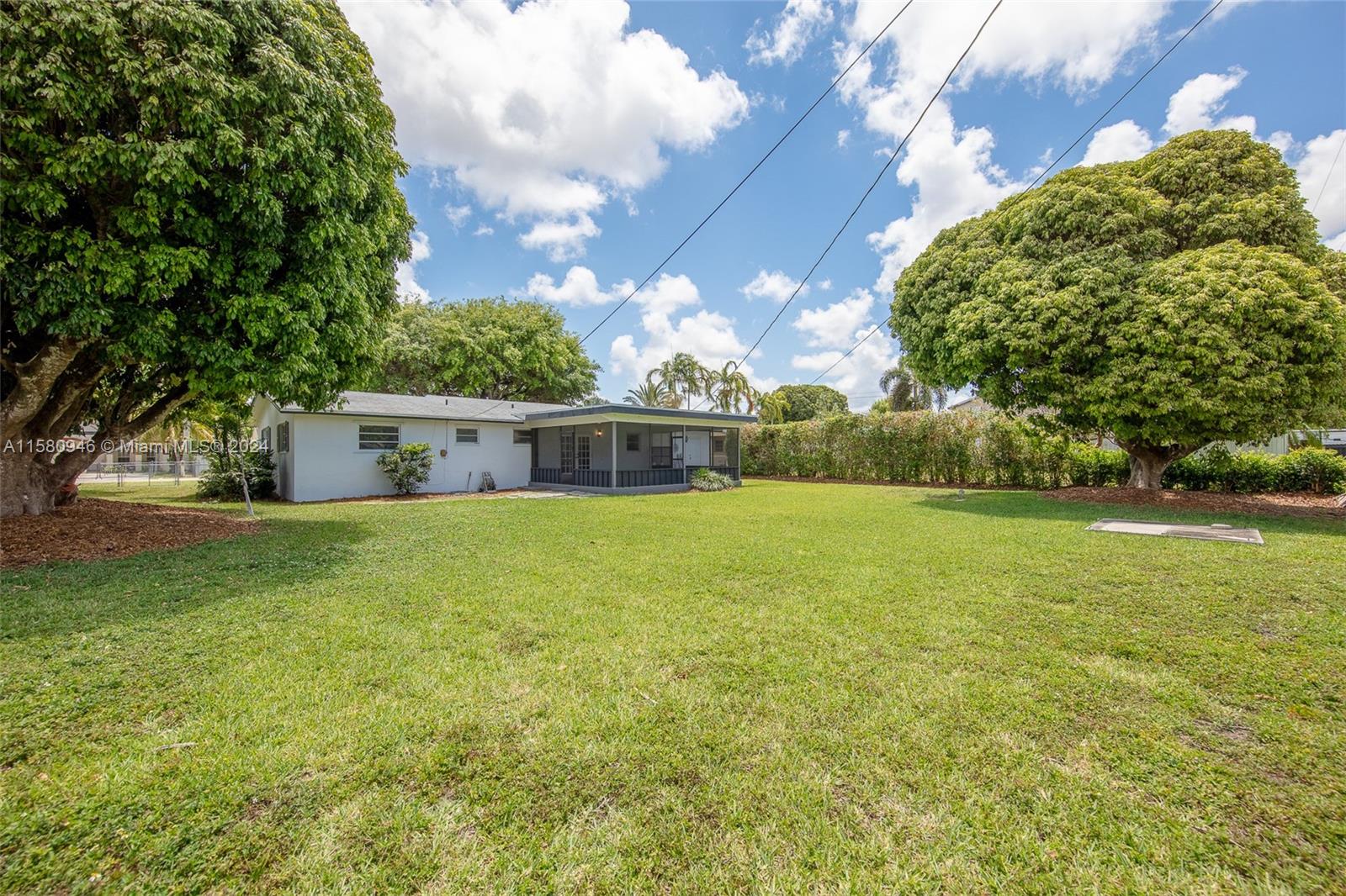 PONCE DE LEON - Residential