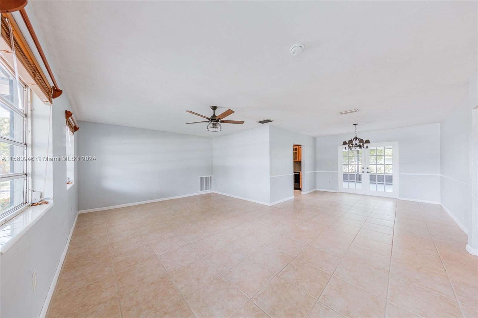 PONCE DE LEON - Residential