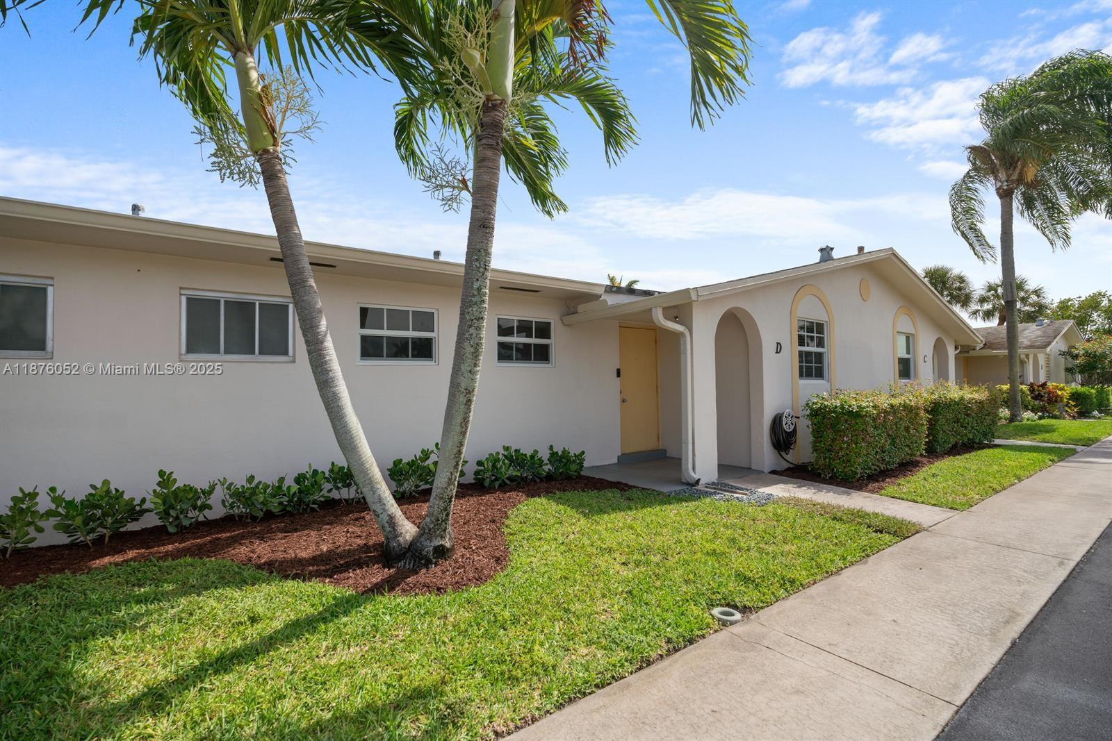 Cresthaven Villas Condo 30 - Residential