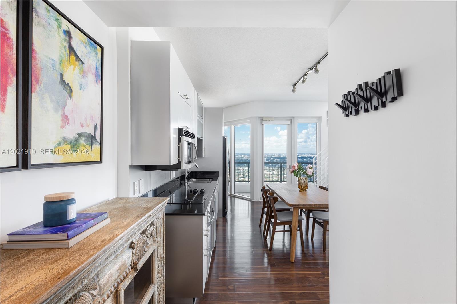 INFINITY AT BRICKELL COND - Residential Lease