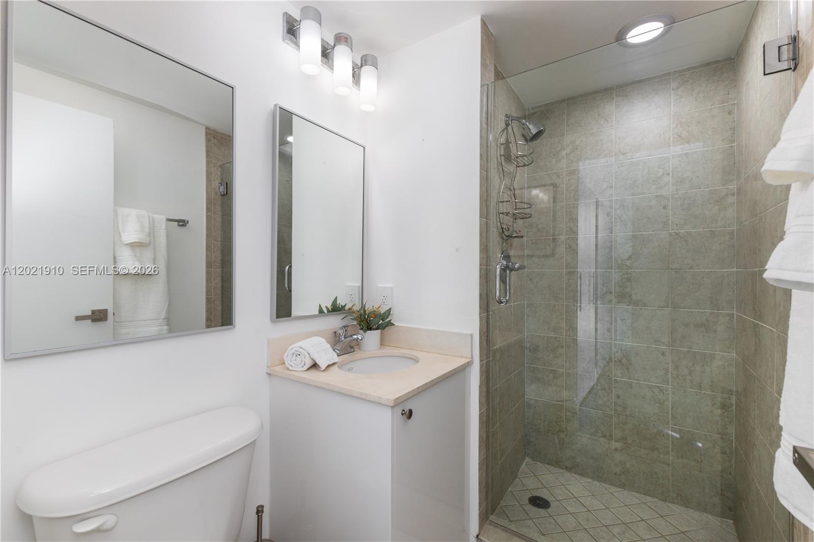 INFINITY AT BRICKELL COND - Residential Lease