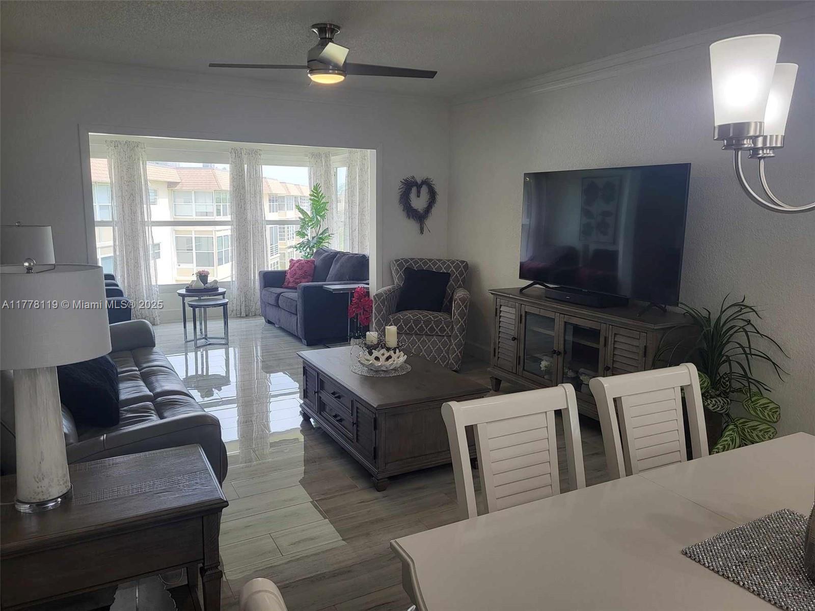 THISTLE GARDENS CONDO - Residential