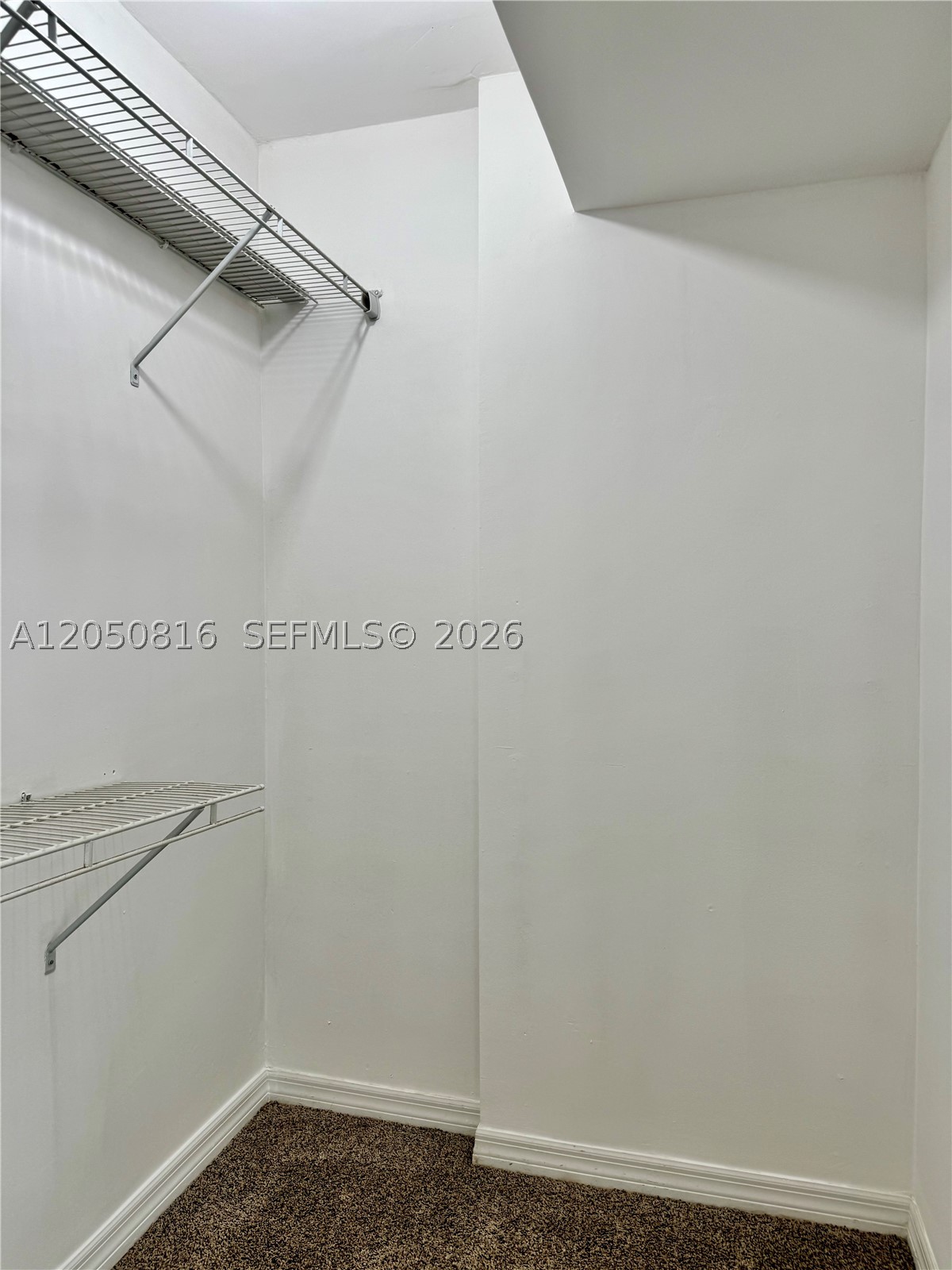 COMMODORE PLAZA CONDO - Residential Lease