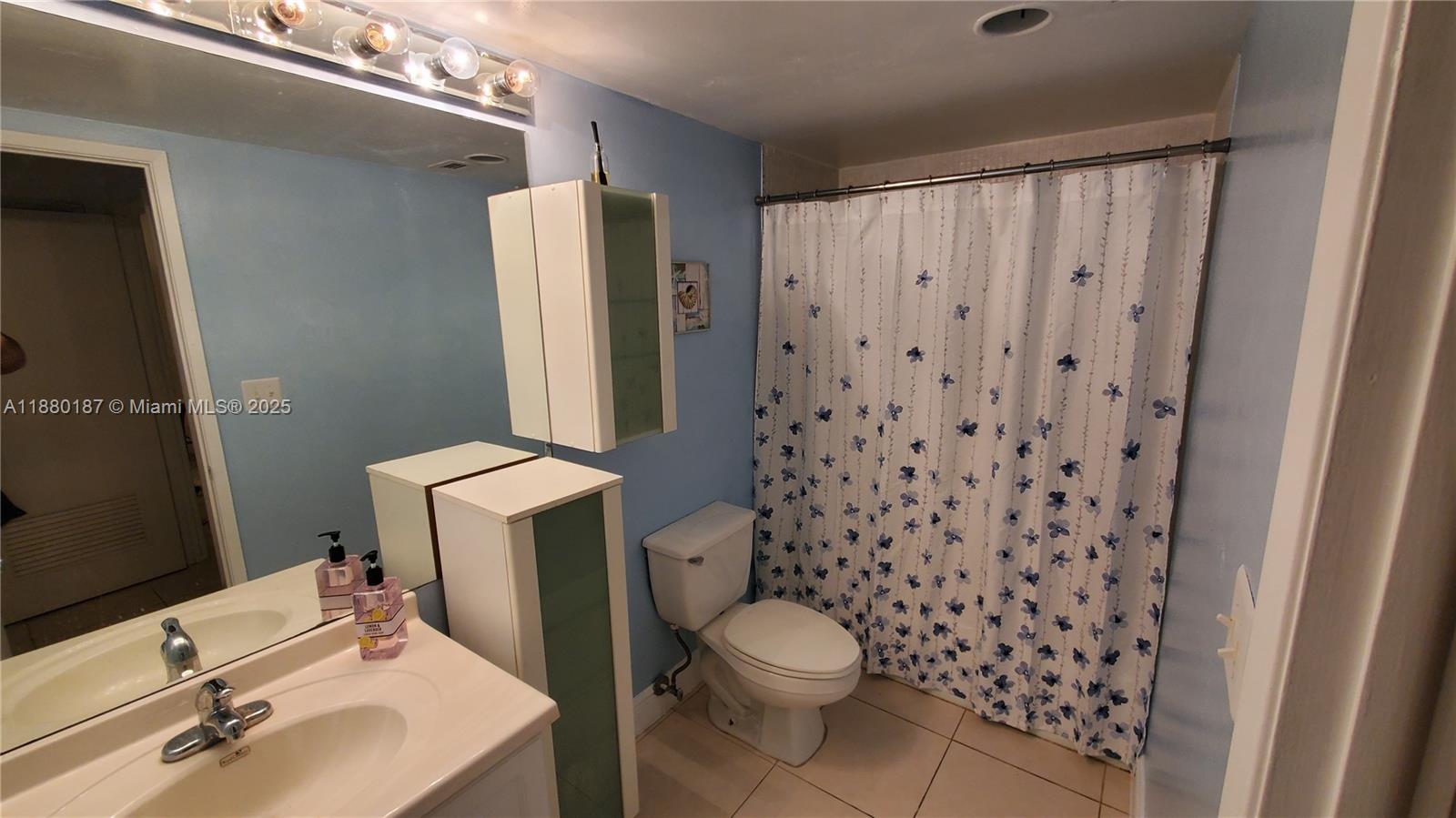 OCEANVIEW BUILDING A COND - Residential