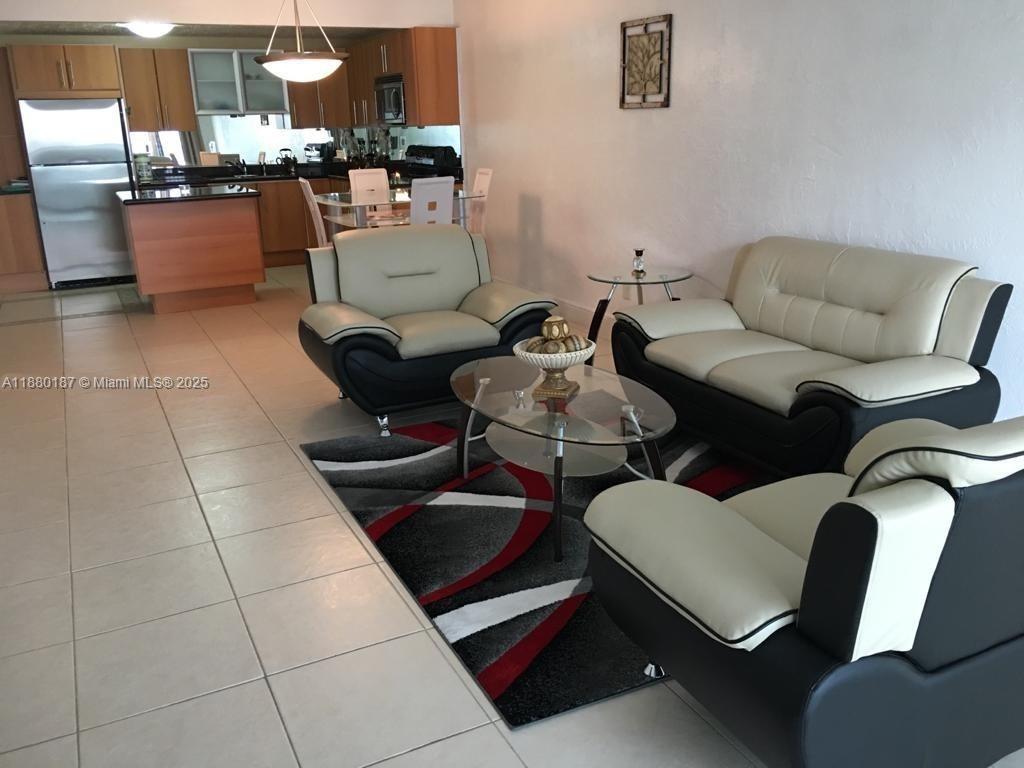 OCEANVIEW BUILDING A COND - Residential