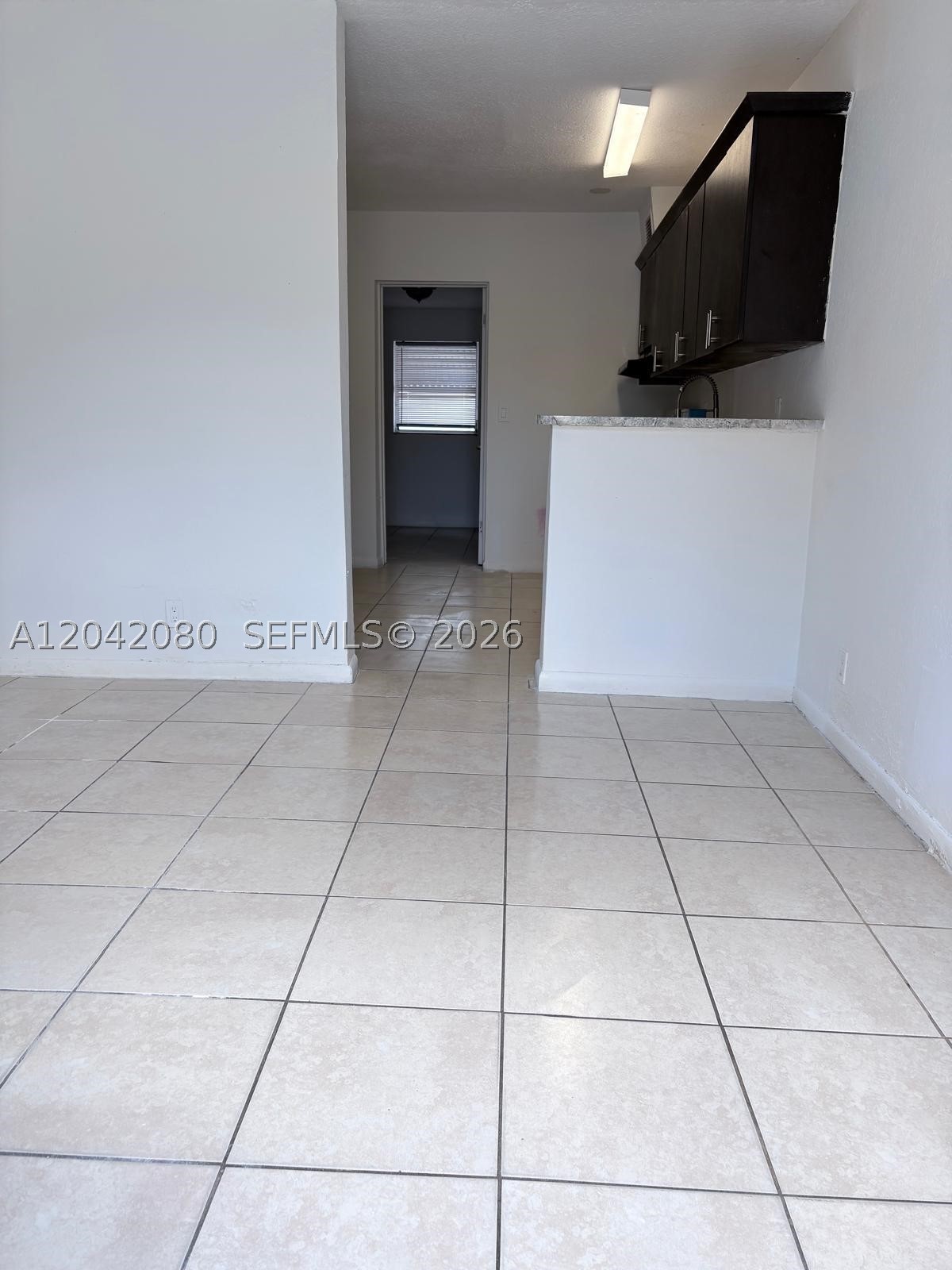 HOLLYWOOD PARK - Residential Lease