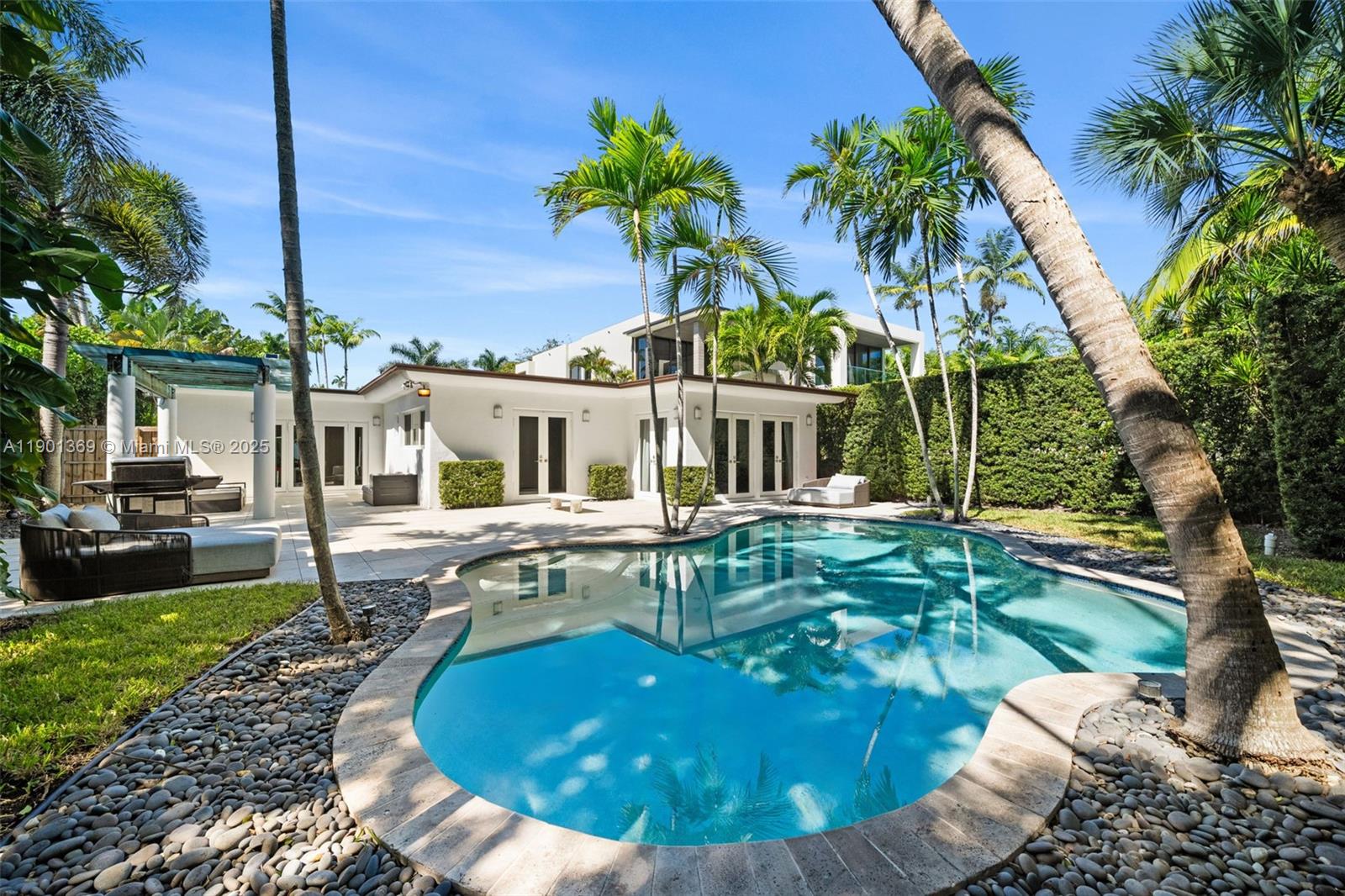 LA GORCE GOLF SUB - Residential