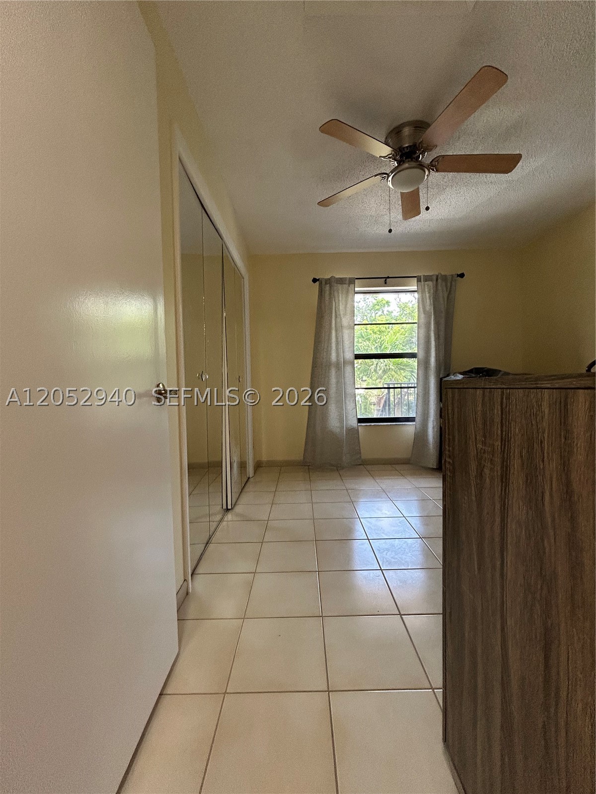 VILLAS AT CARRIAGE HILLS - Residential Lease