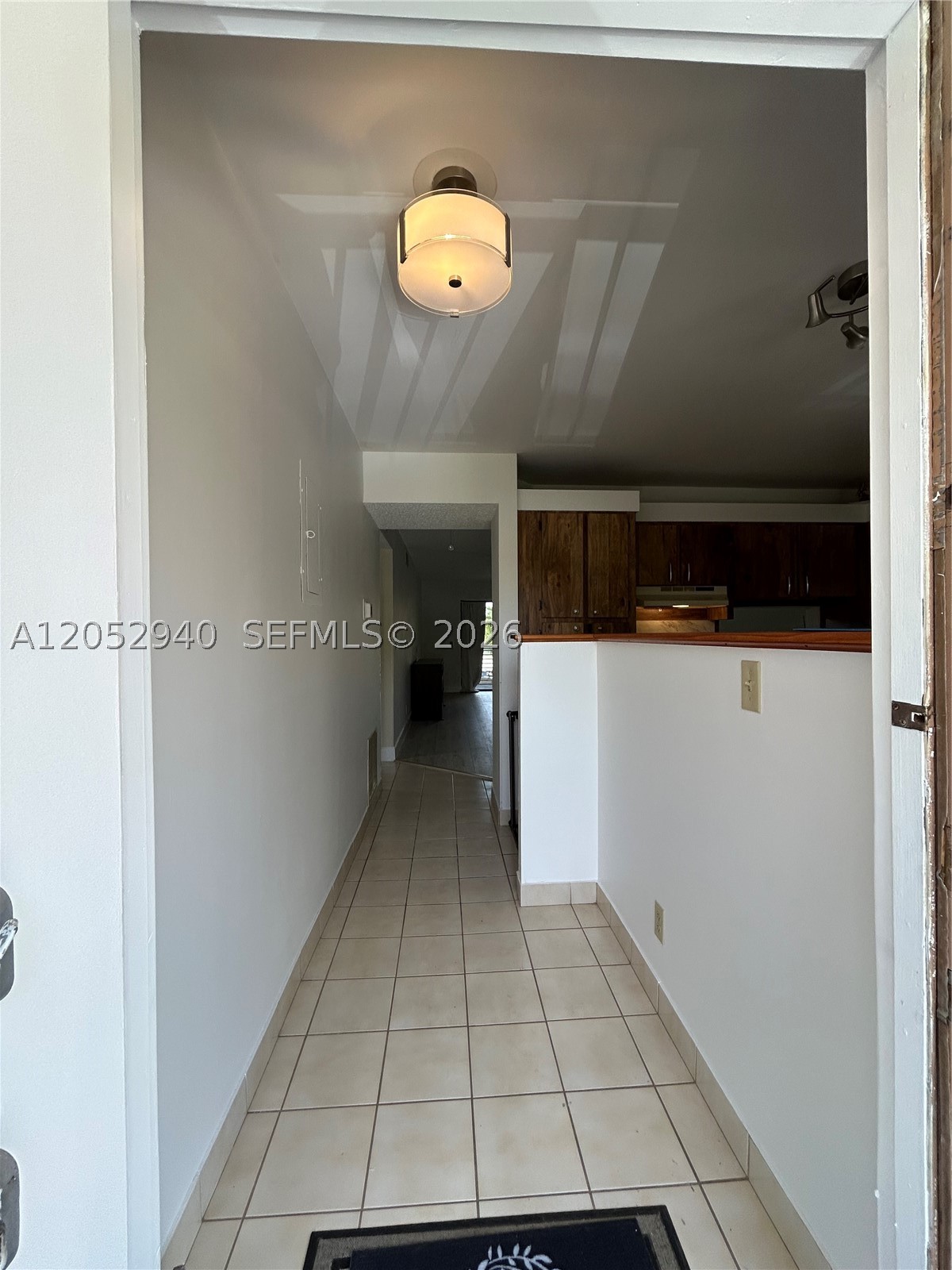 VILLAS AT CARRIAGE HILLS - Residential Lease