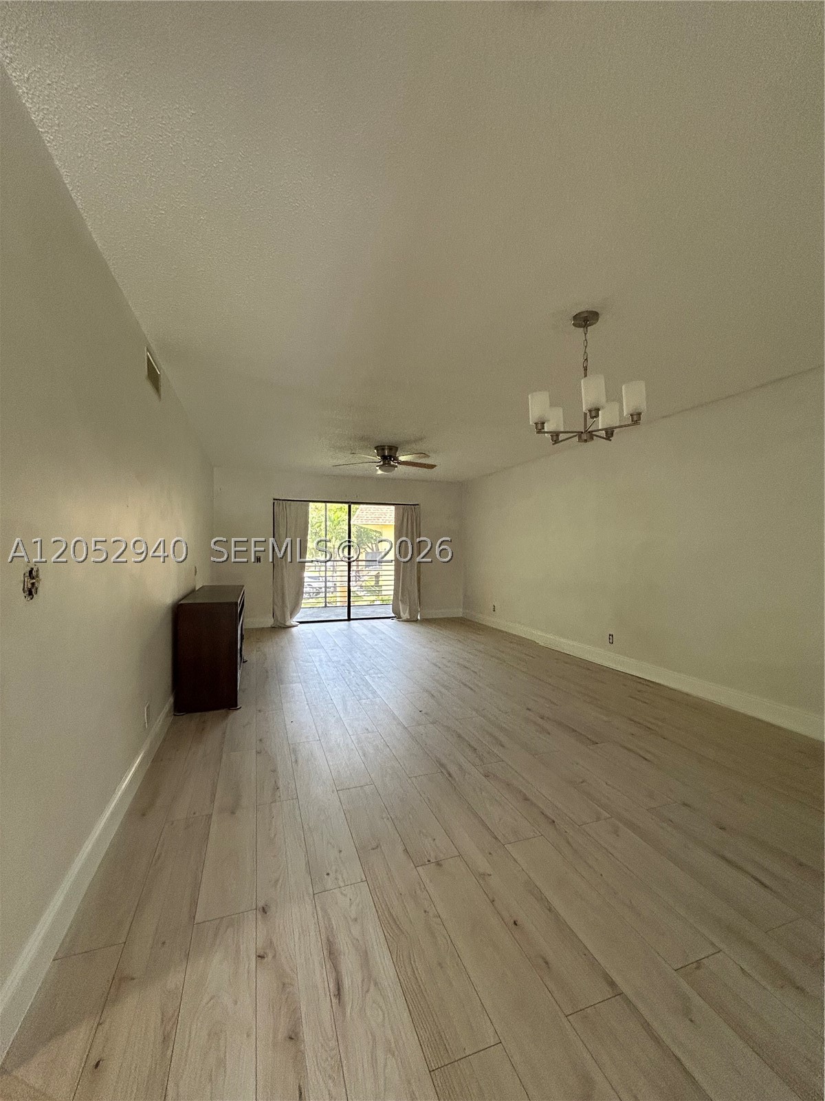 VILLAS AT CARRIAGE HILLS - Residential Lease