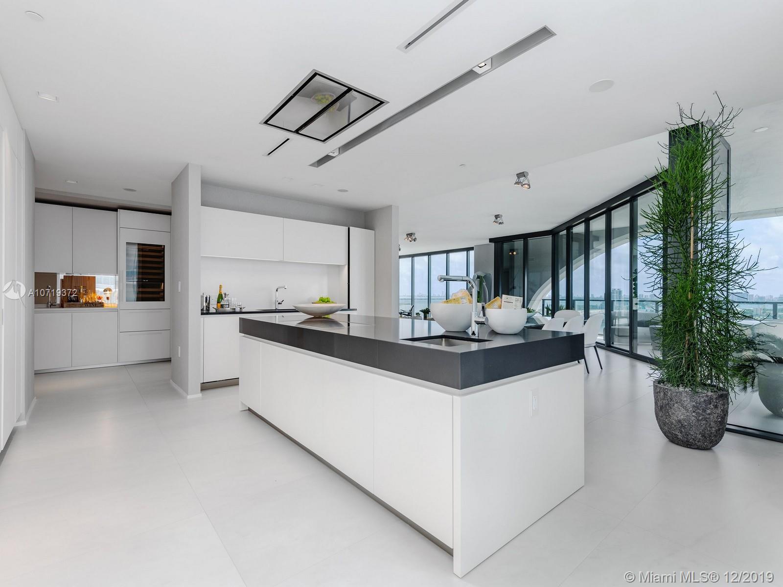 One Thousand Museum - Residential