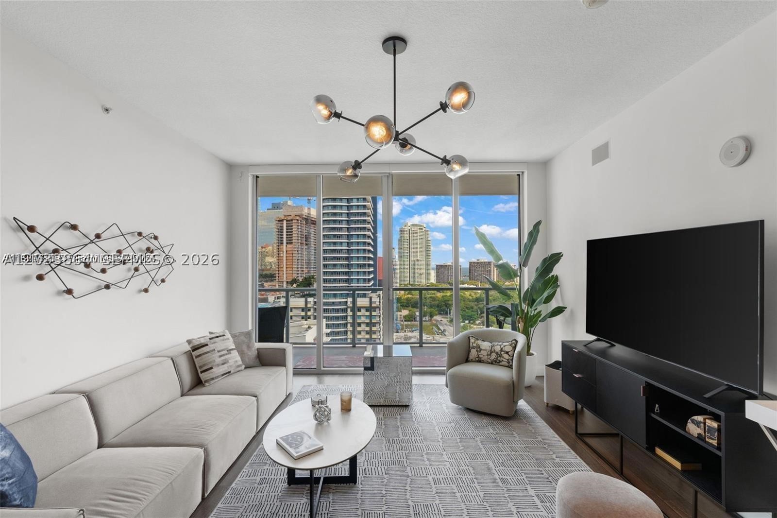 THE AXIS ON BRICKELL COND - Residential
