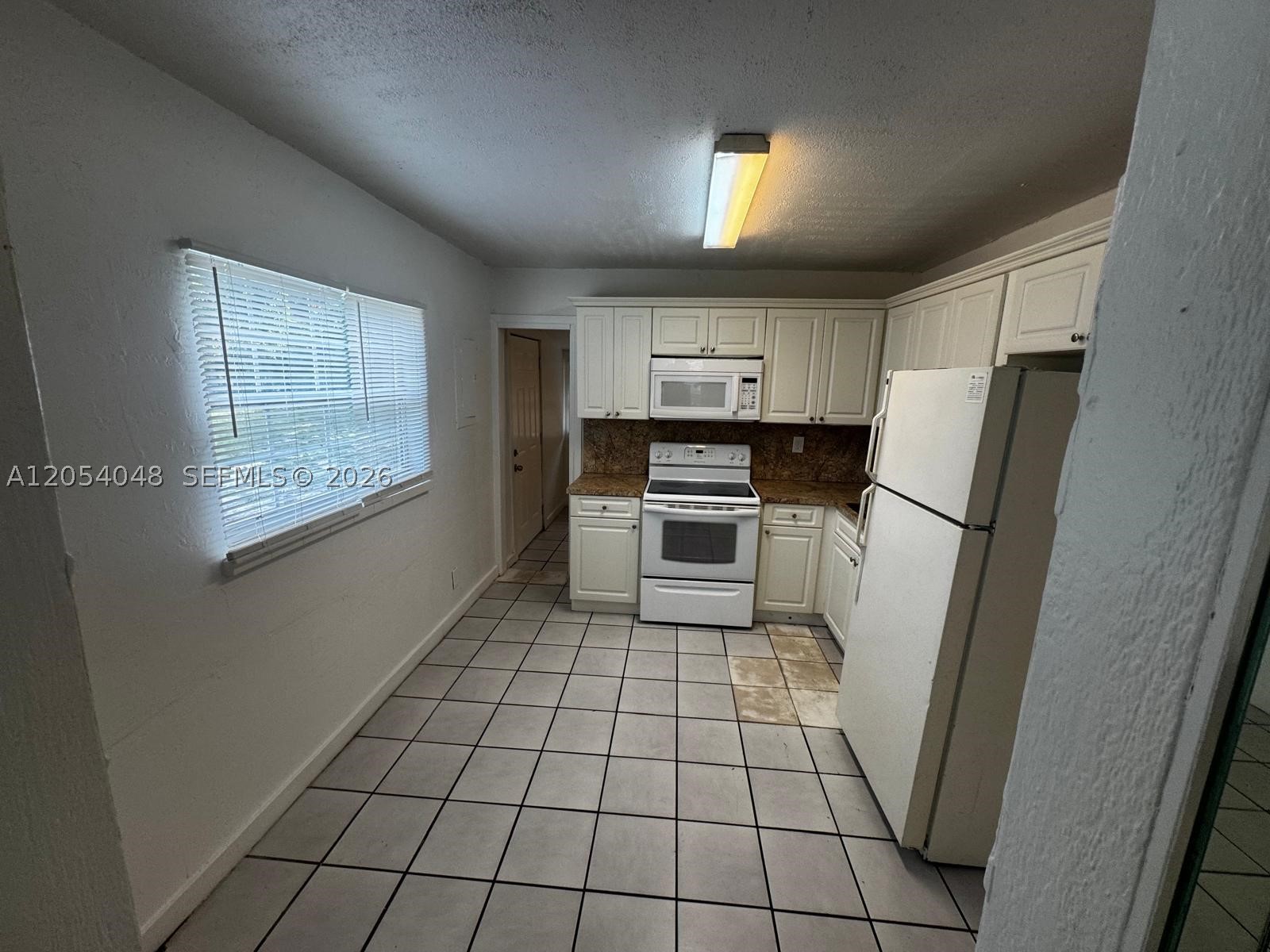 RELLAND PARK - Residential Lease