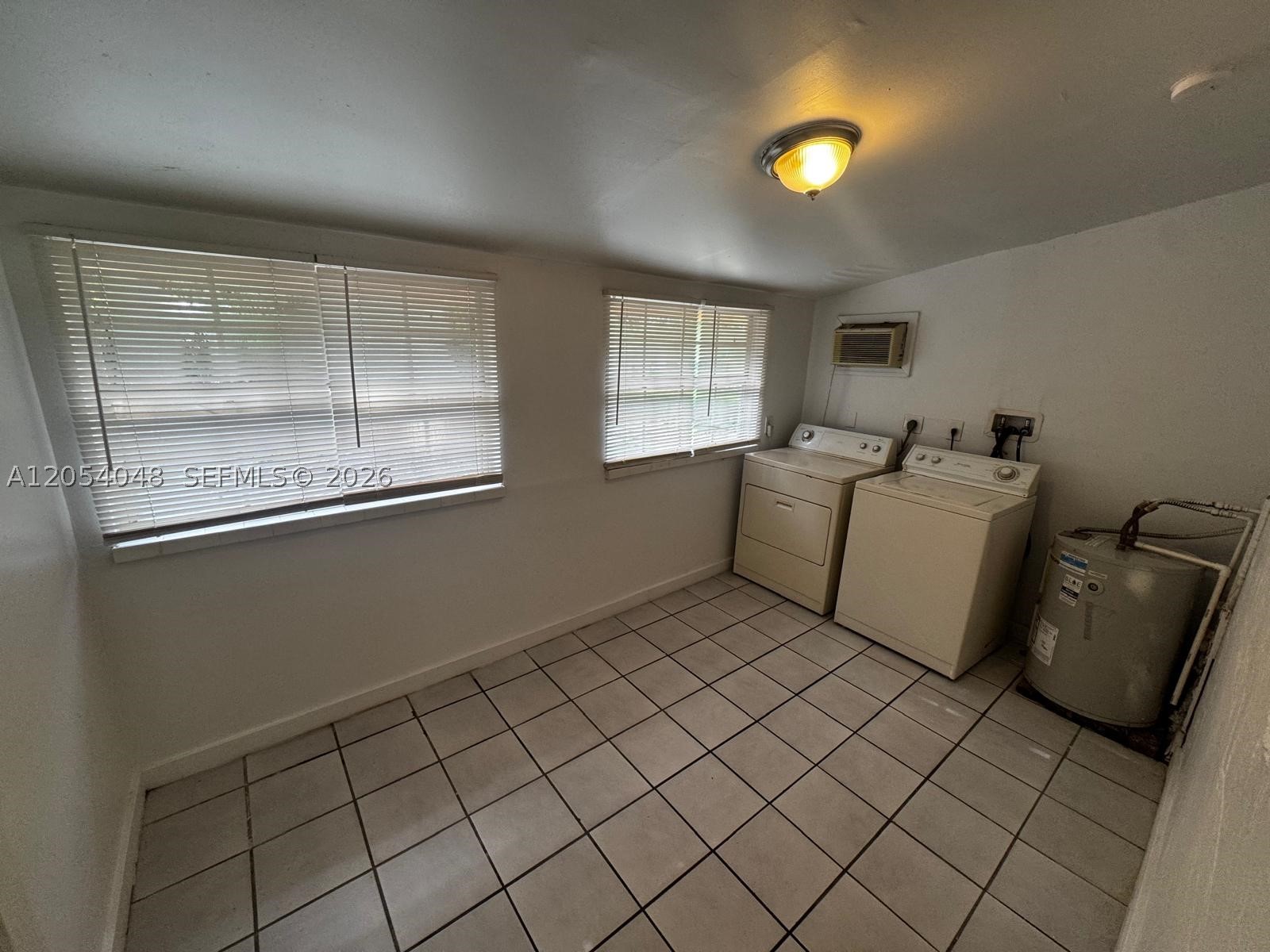 RELLAND PARK - Residential Lease