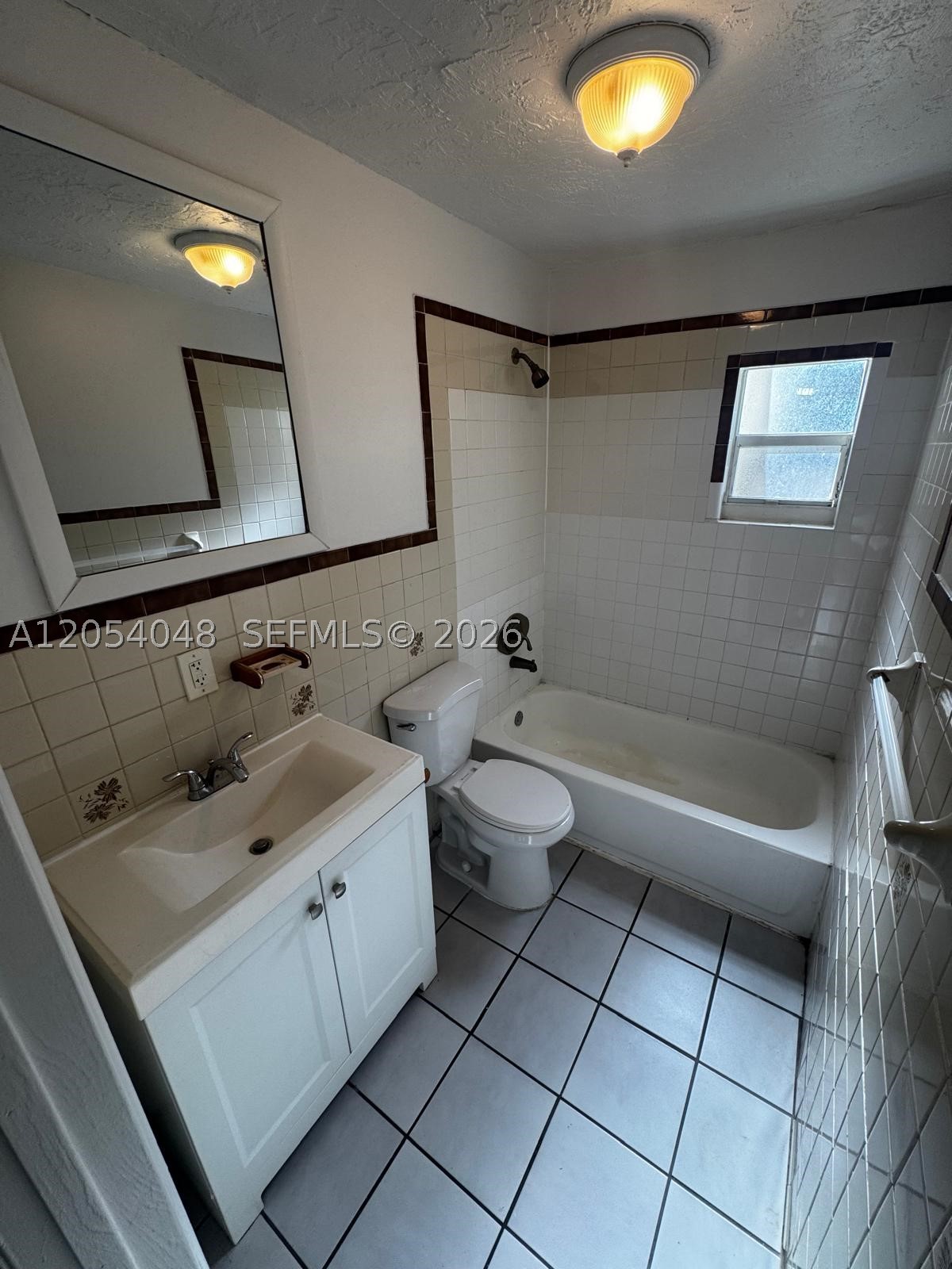 RELLAND PARK - Residential Lease