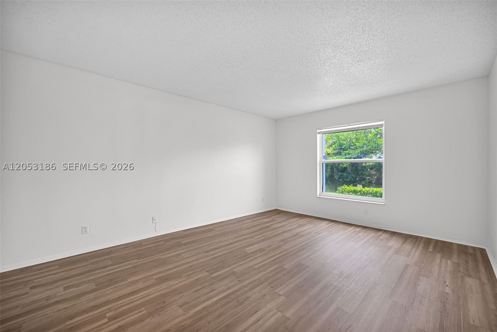 NEWPORT CONDO - Residential