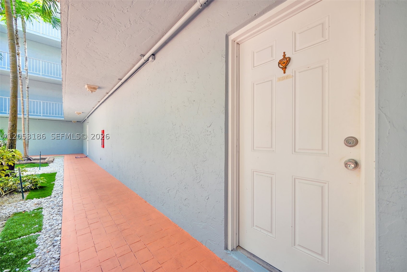 NEWPORT CONDO - Residential