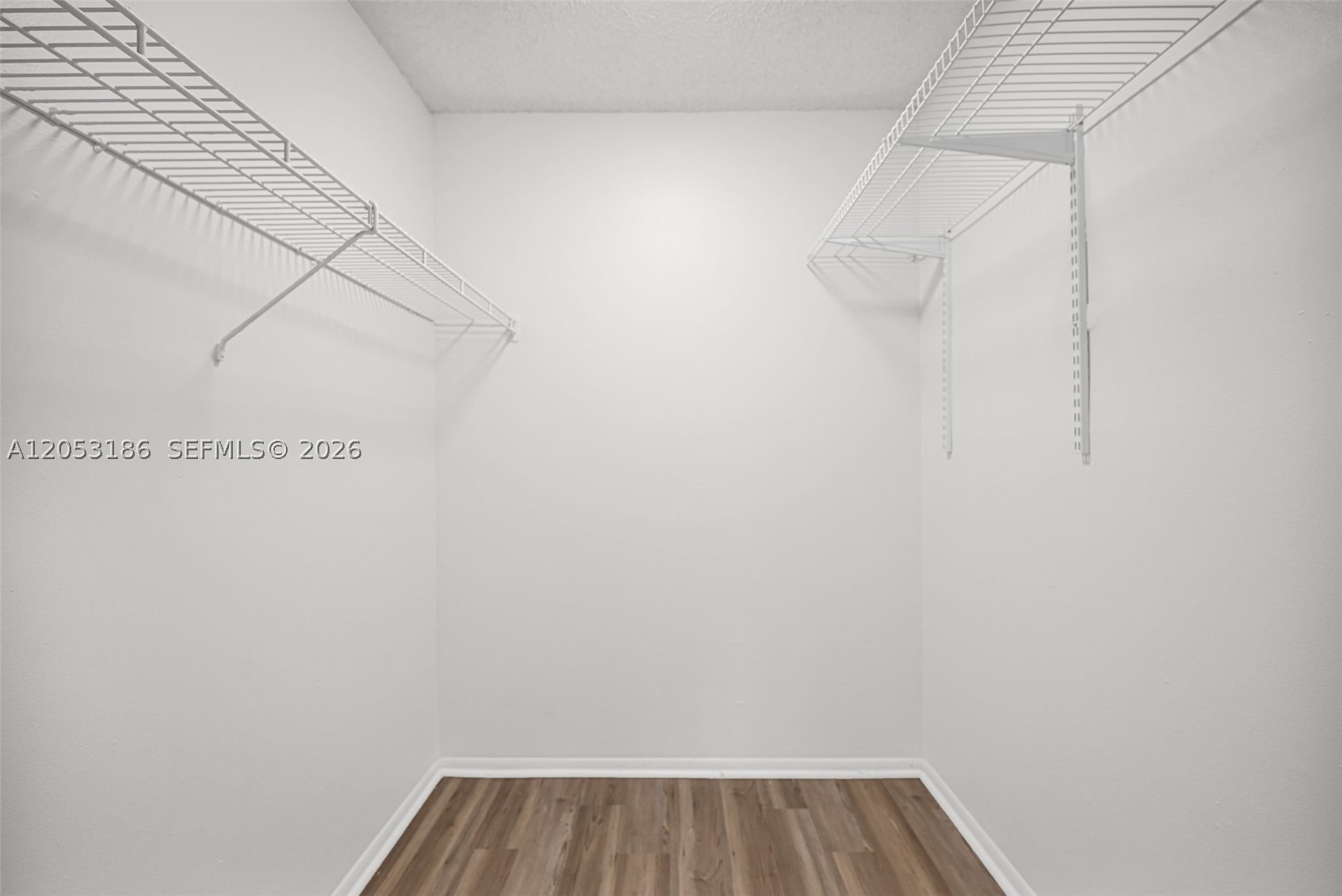 NEWPORT CONDO - Residential