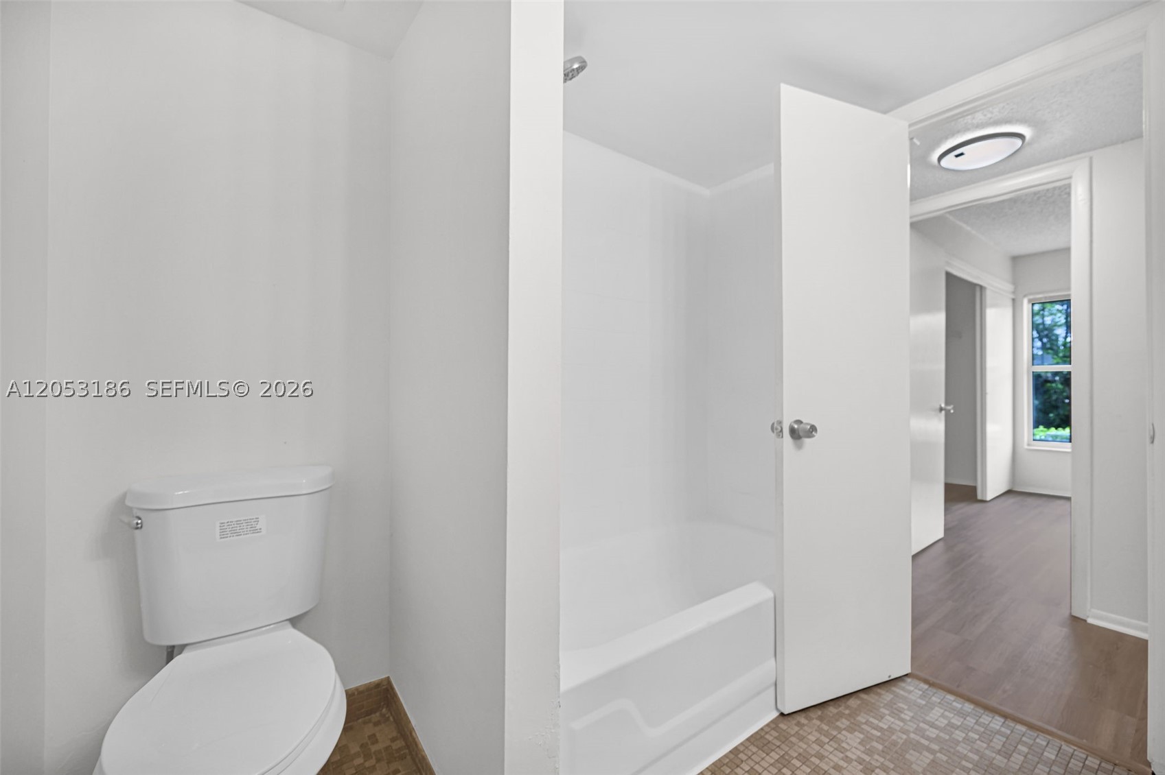 NEWPORT CONDO - Residential
