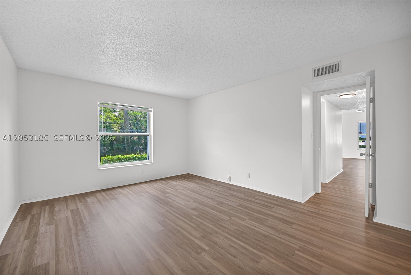 NEWPORT CONDO - Residential
