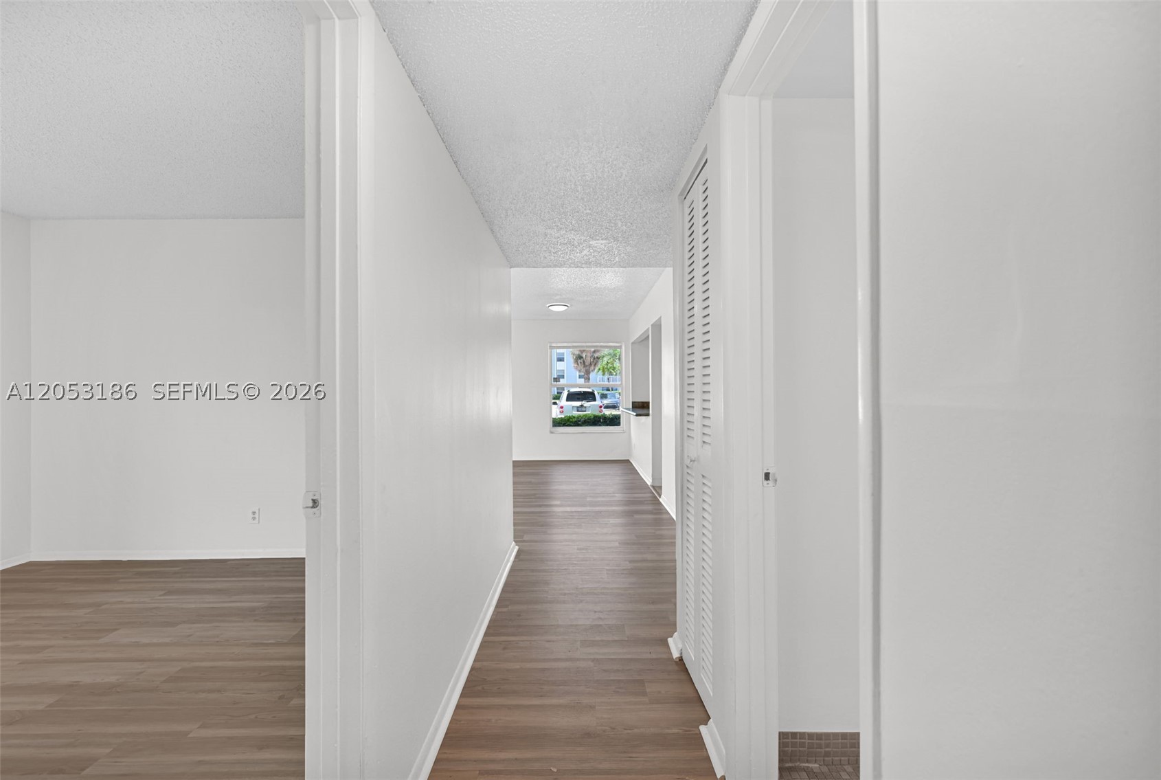 NEWPORT CONDO - Residential