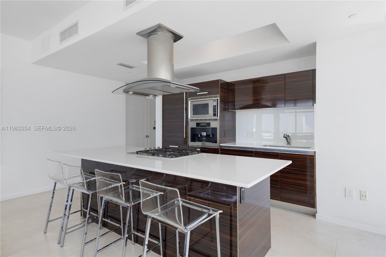 THE CARIBBEAN CONDO - Residential