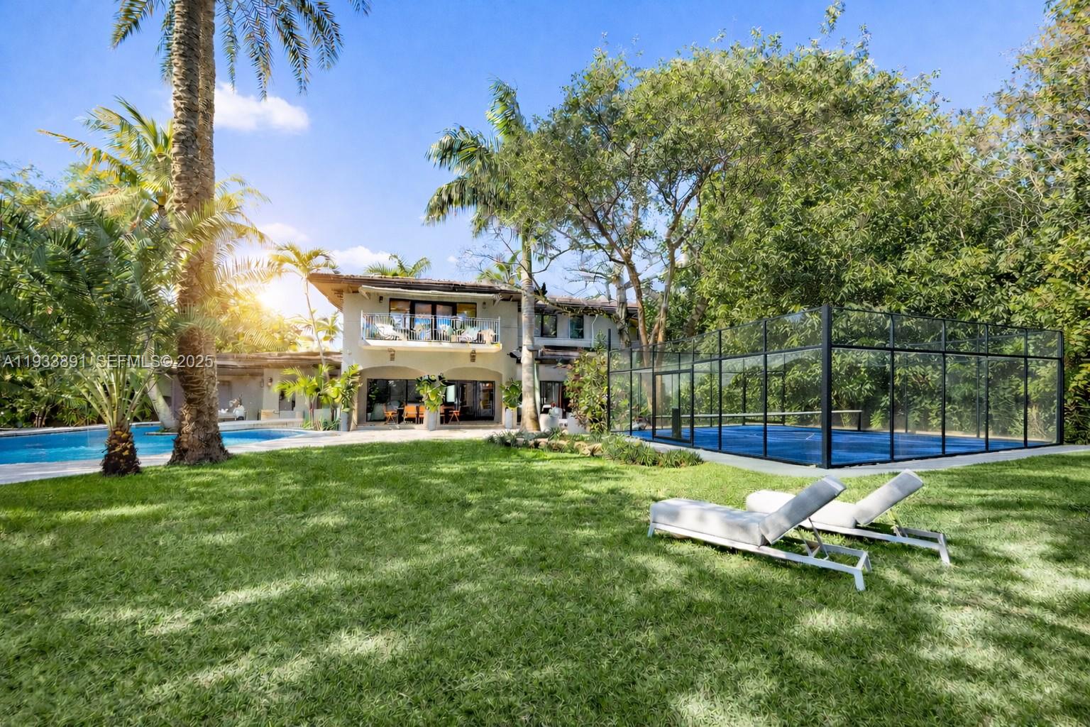 LA GORCE GOLF SUB - Residential