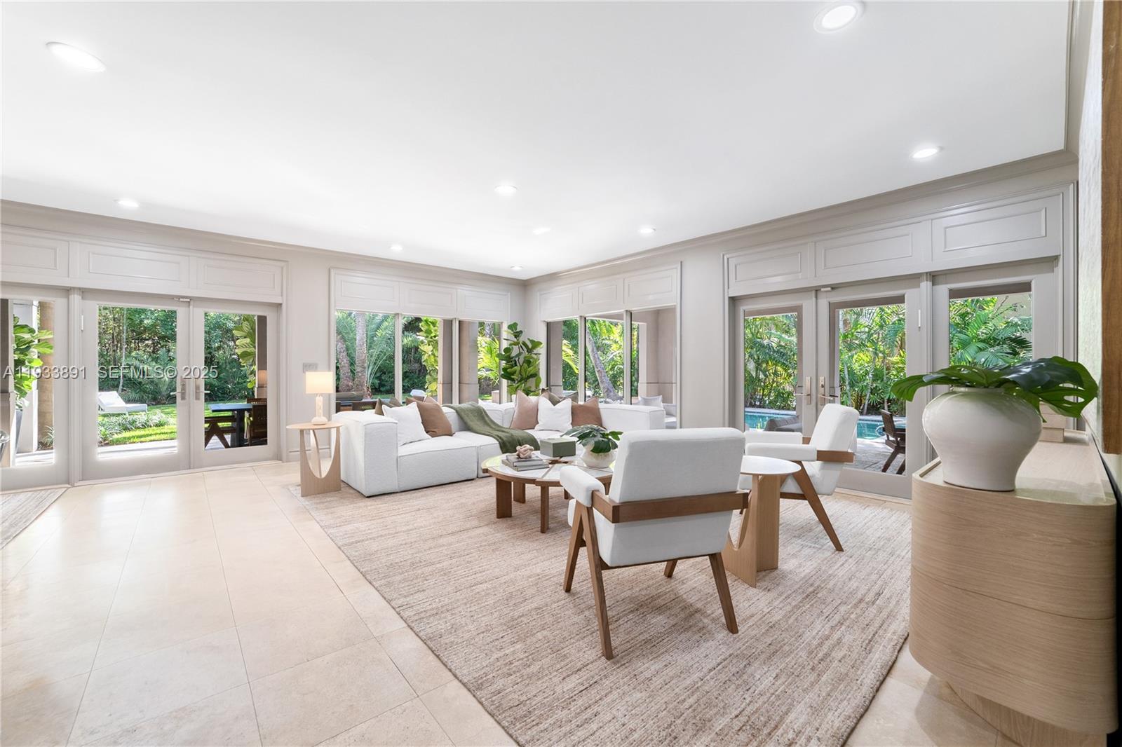 LA GORCE GOLF SUB - Residential