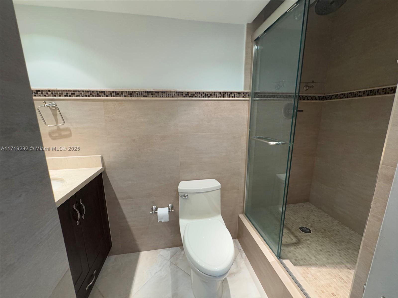 OCEANFRONT PLAZA CONDO - Residential Lease