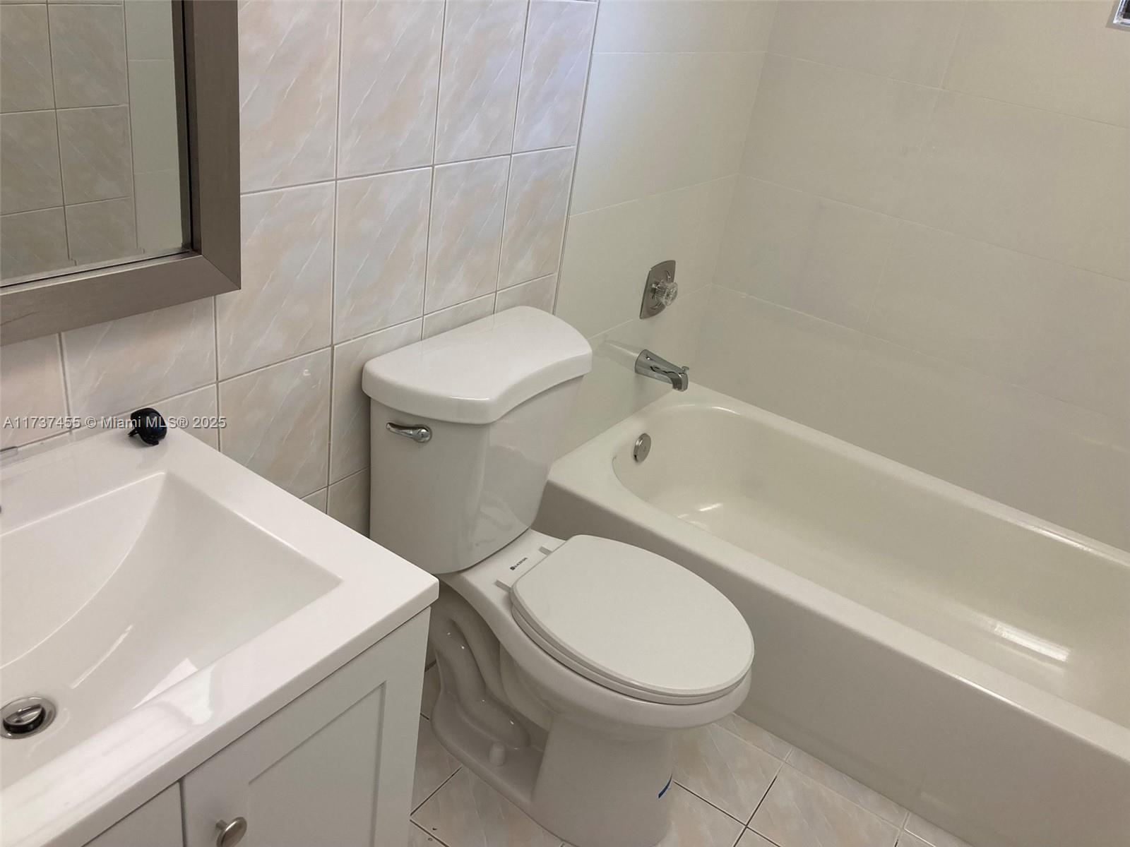 HORIZONS WEST CONDO #5 - Residential Lease