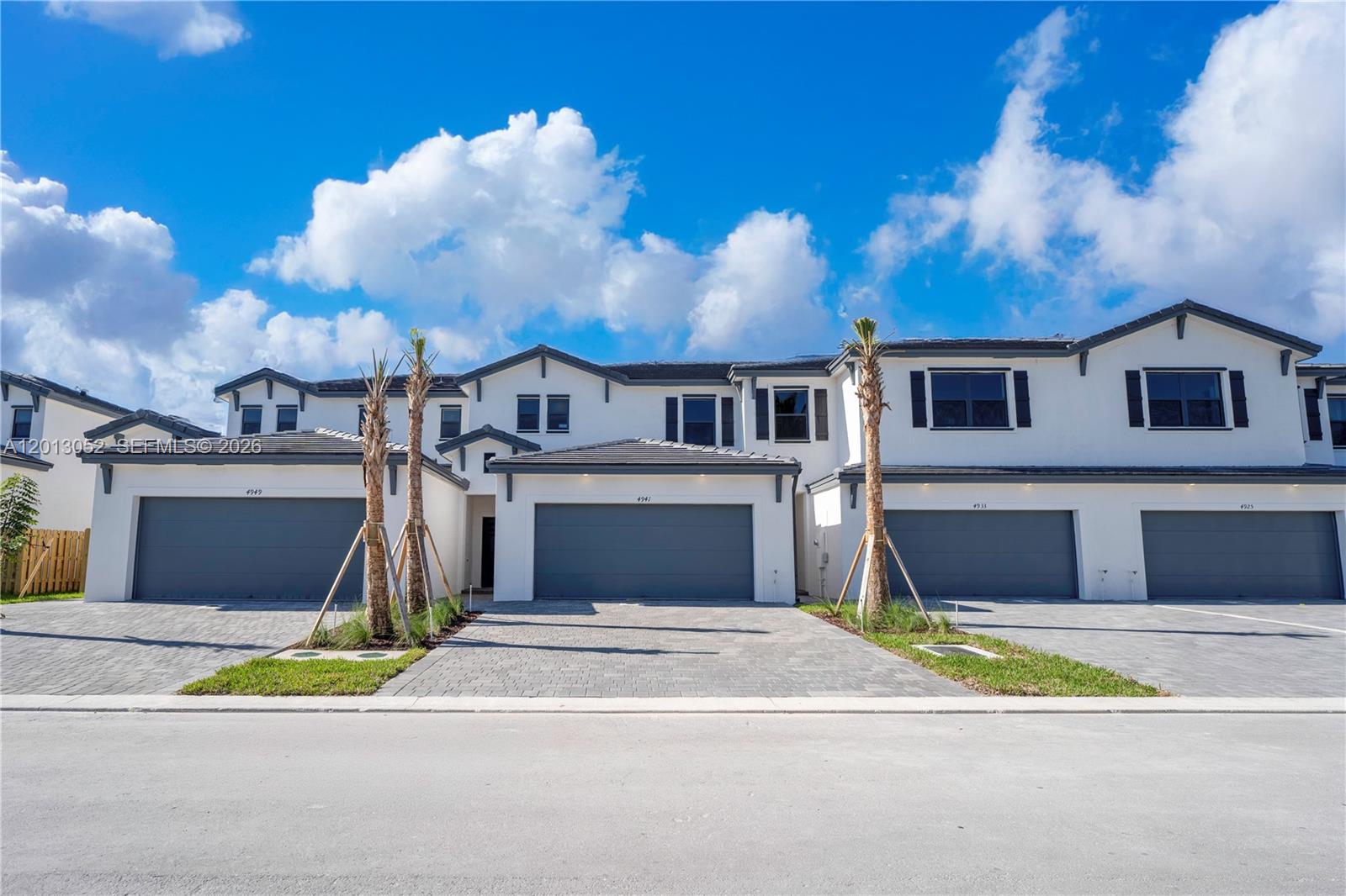 DANIA PRESERVE - Residential