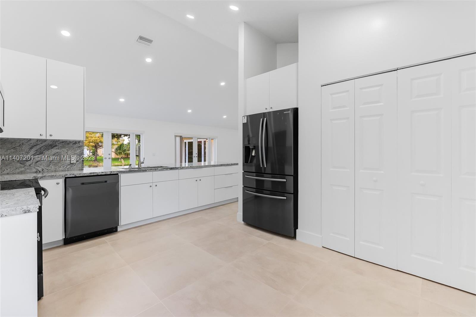 WESTFORK 1 PLAT - Residential Lease