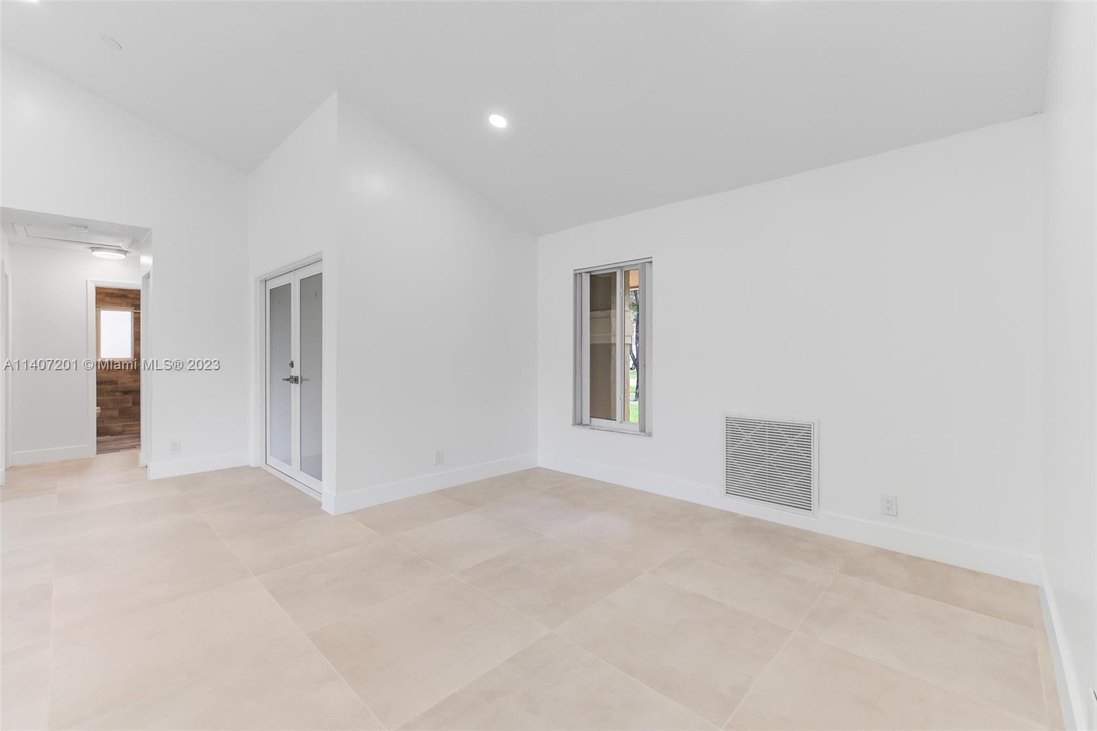 WESTFORK 1 PLAT - Residential Lease